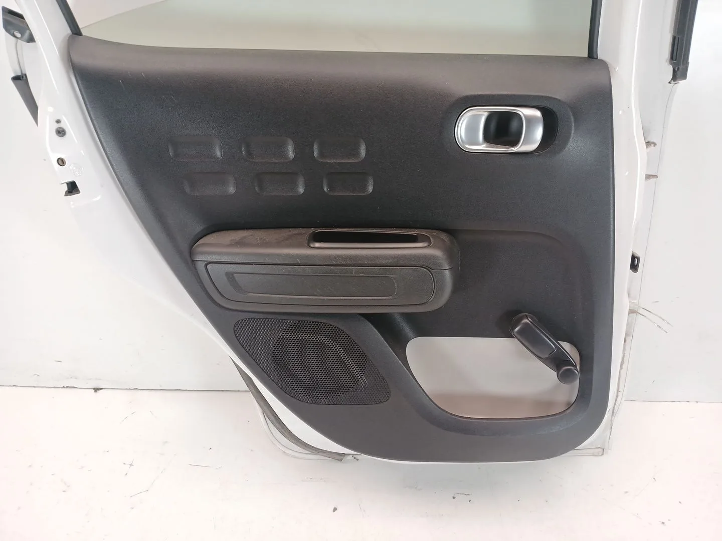 Puerta Trasera Izquierda para Citroën C3 Iii (Sx)