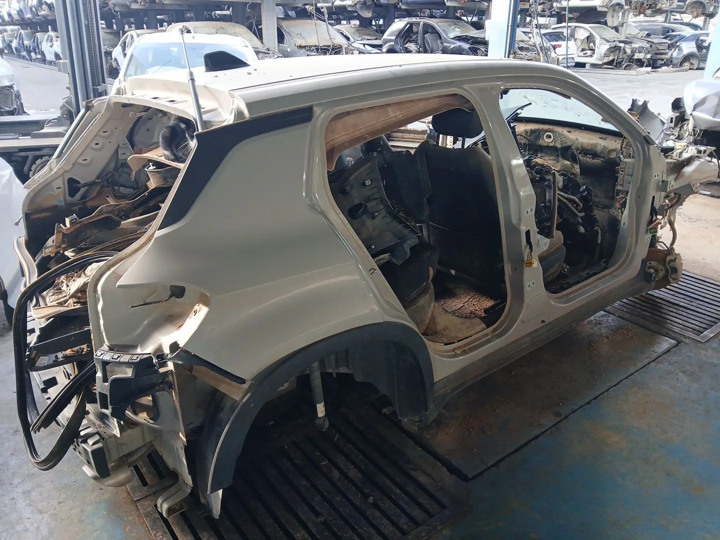 Carroceria para Jeep Avenger
