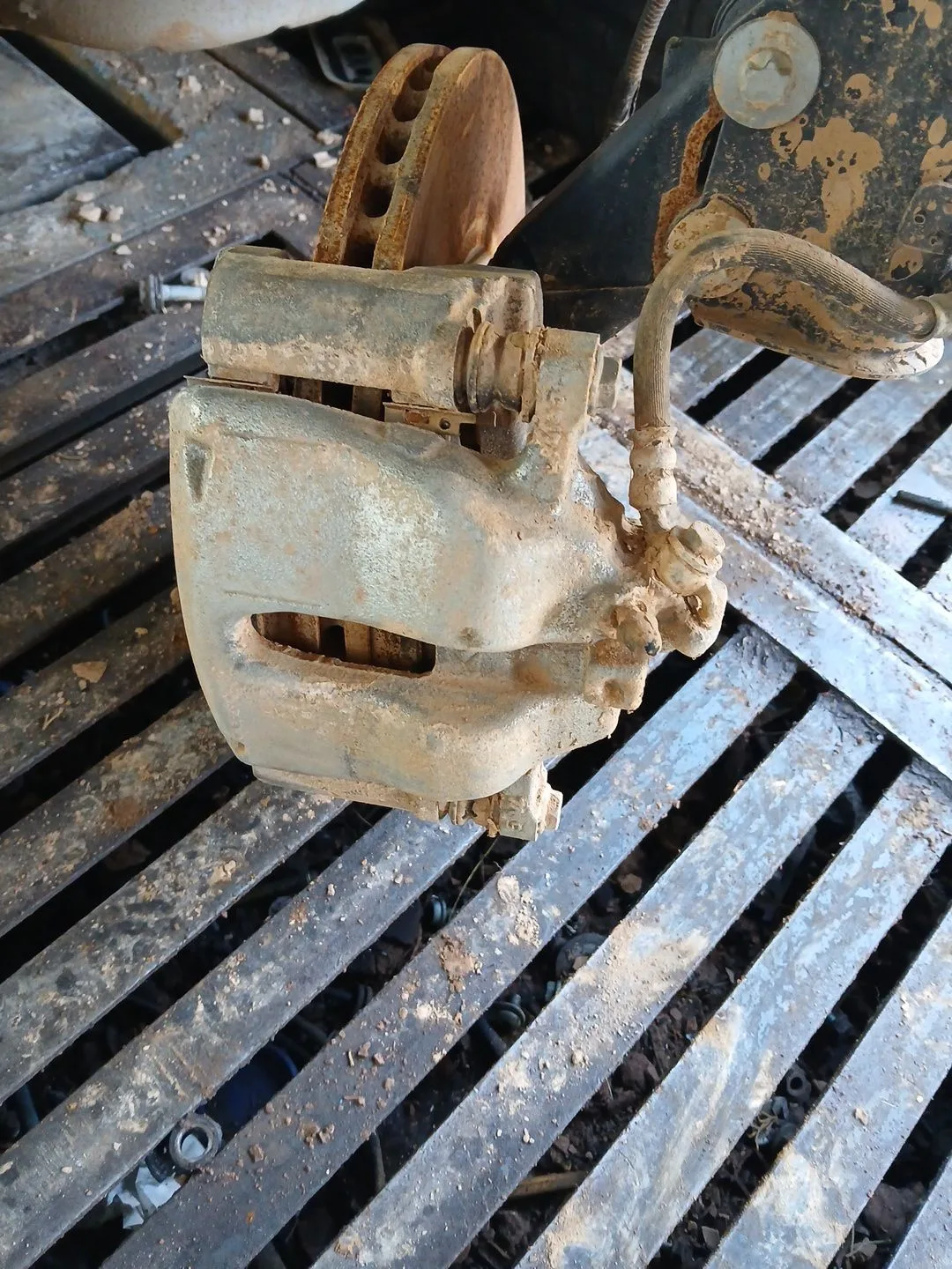 Pinza Freno Delantera Derecha para Jeep Avenger