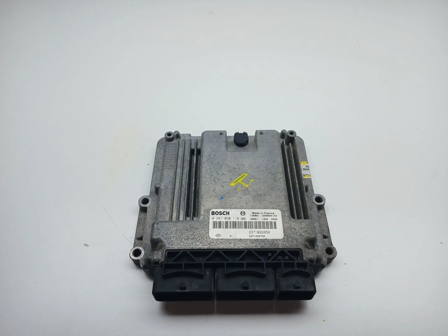 Centralita Motor Uce para Renault Master Kasten