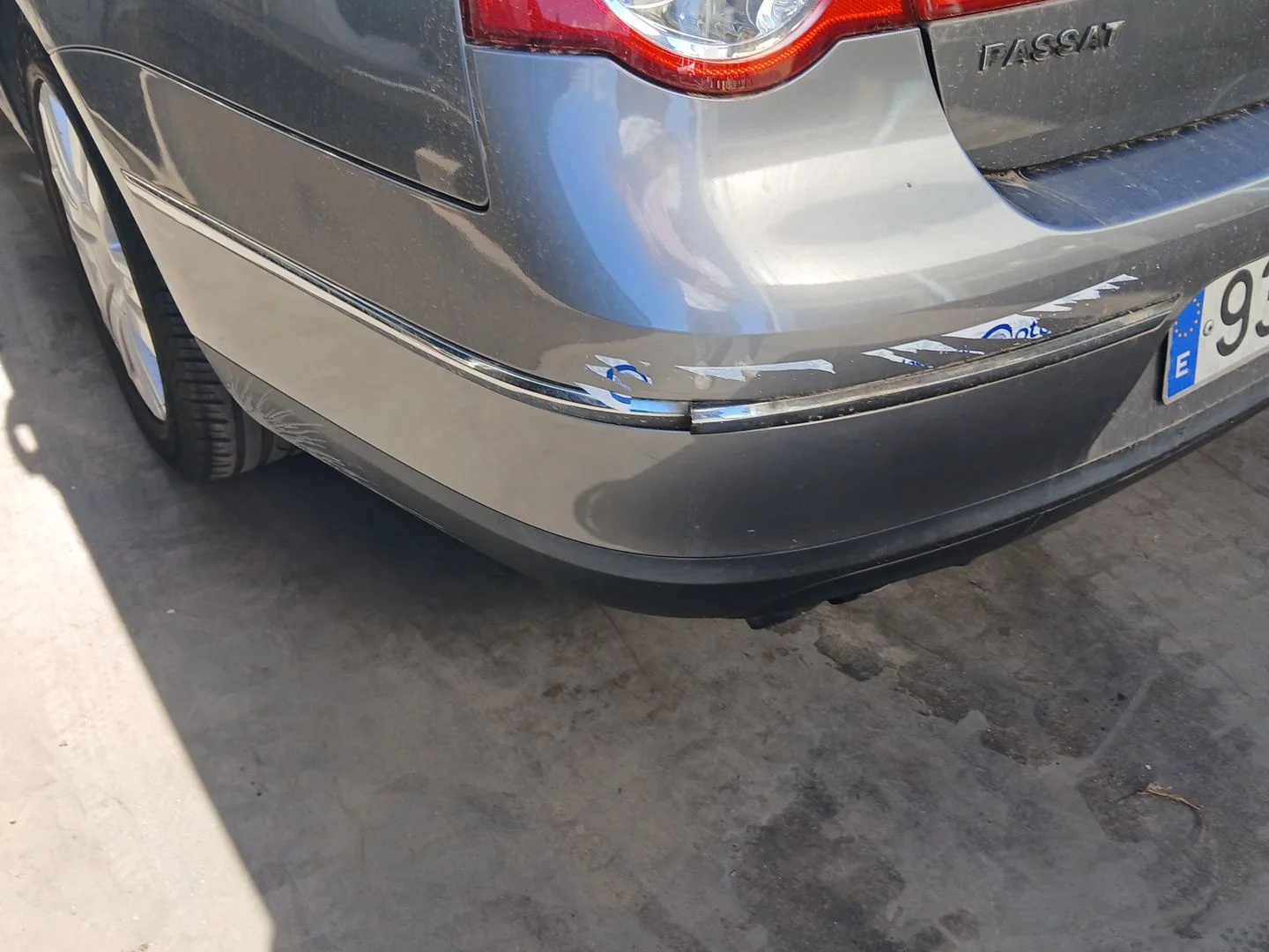 Paragolpes Trasero para Volkswagen Passat B6 (3C2)