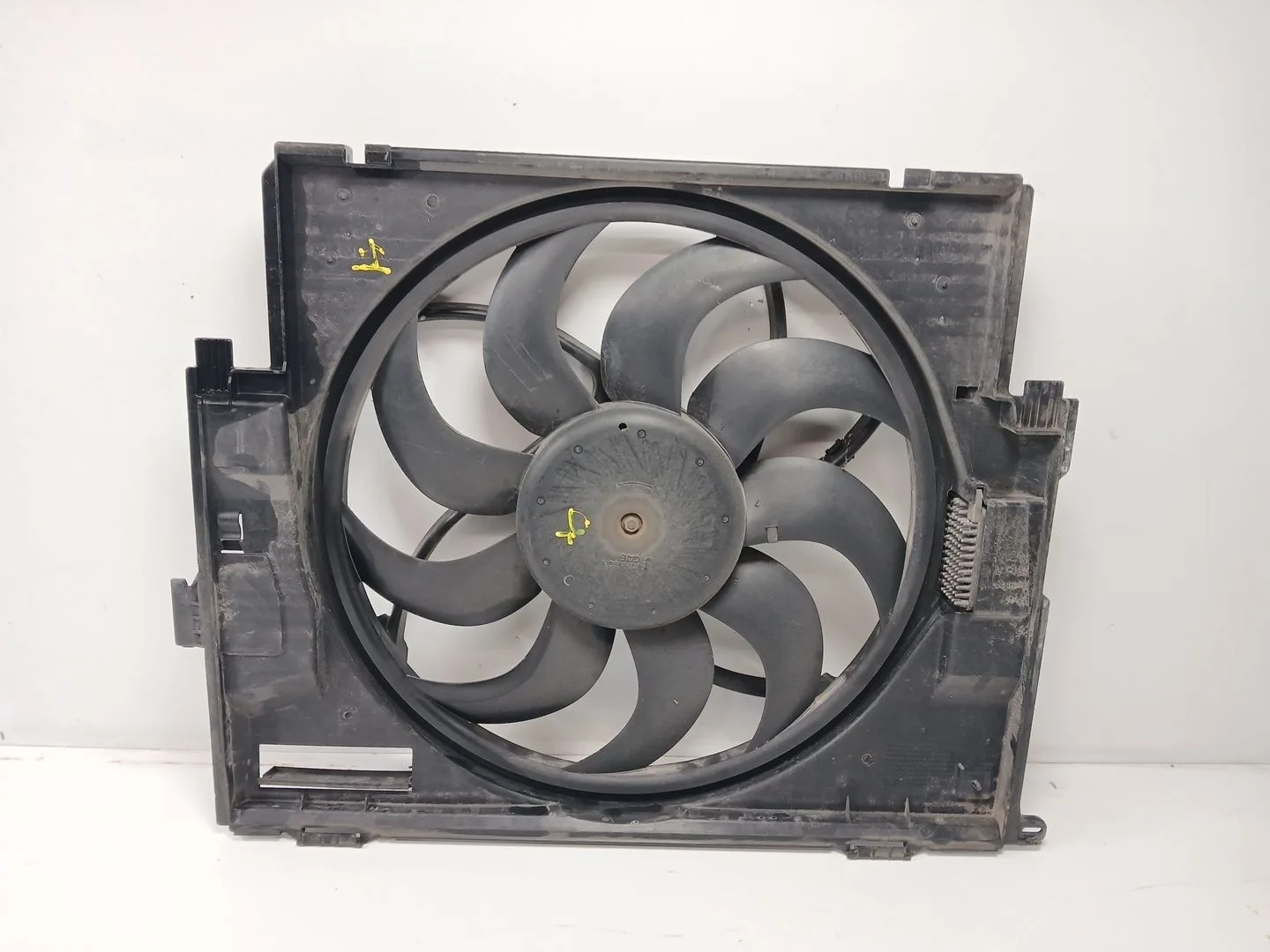 Electroventilador para Bmw 1 (F20)