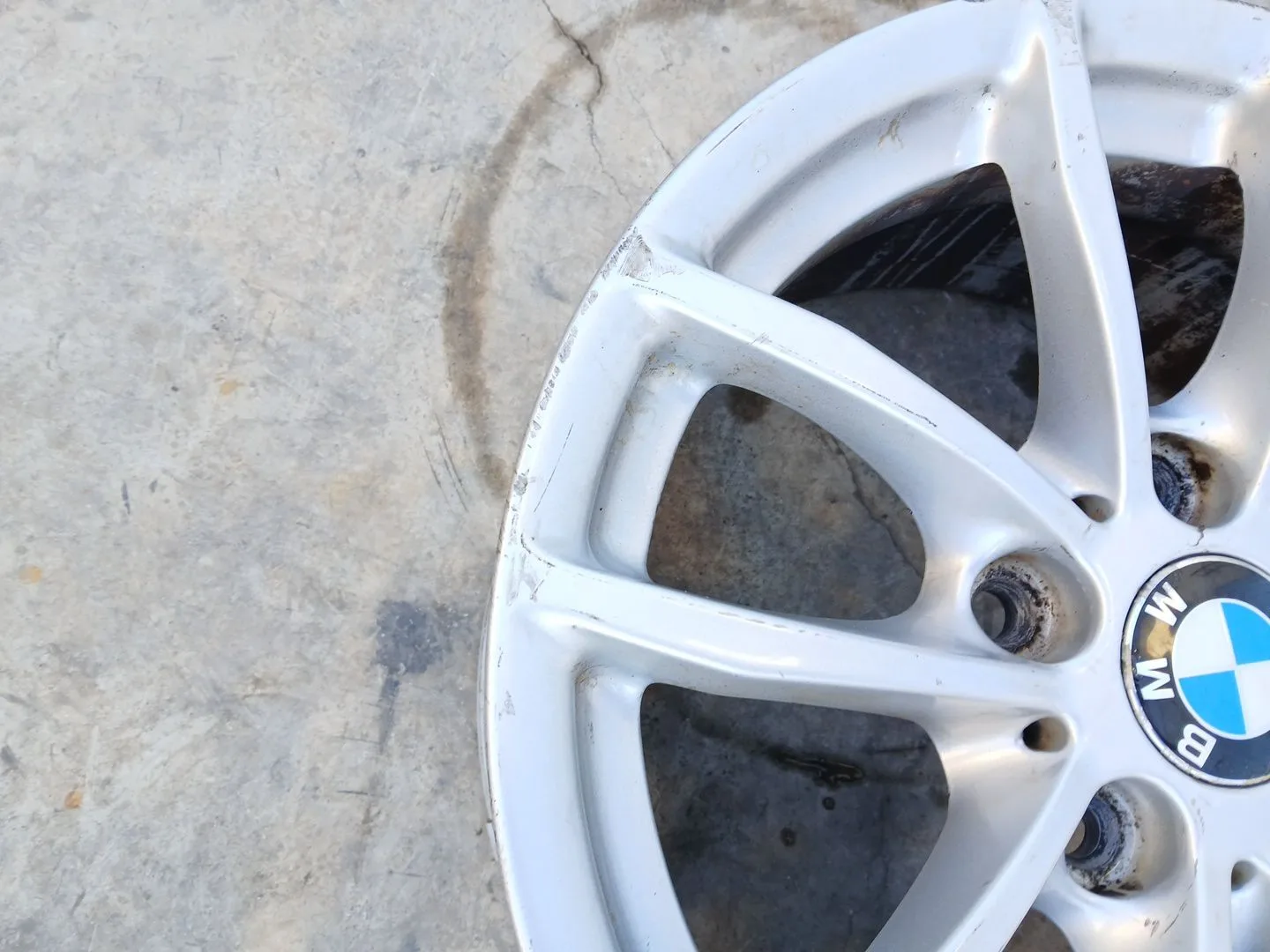 Llanta Delantera Izquierda para Bmw 1 (F20)