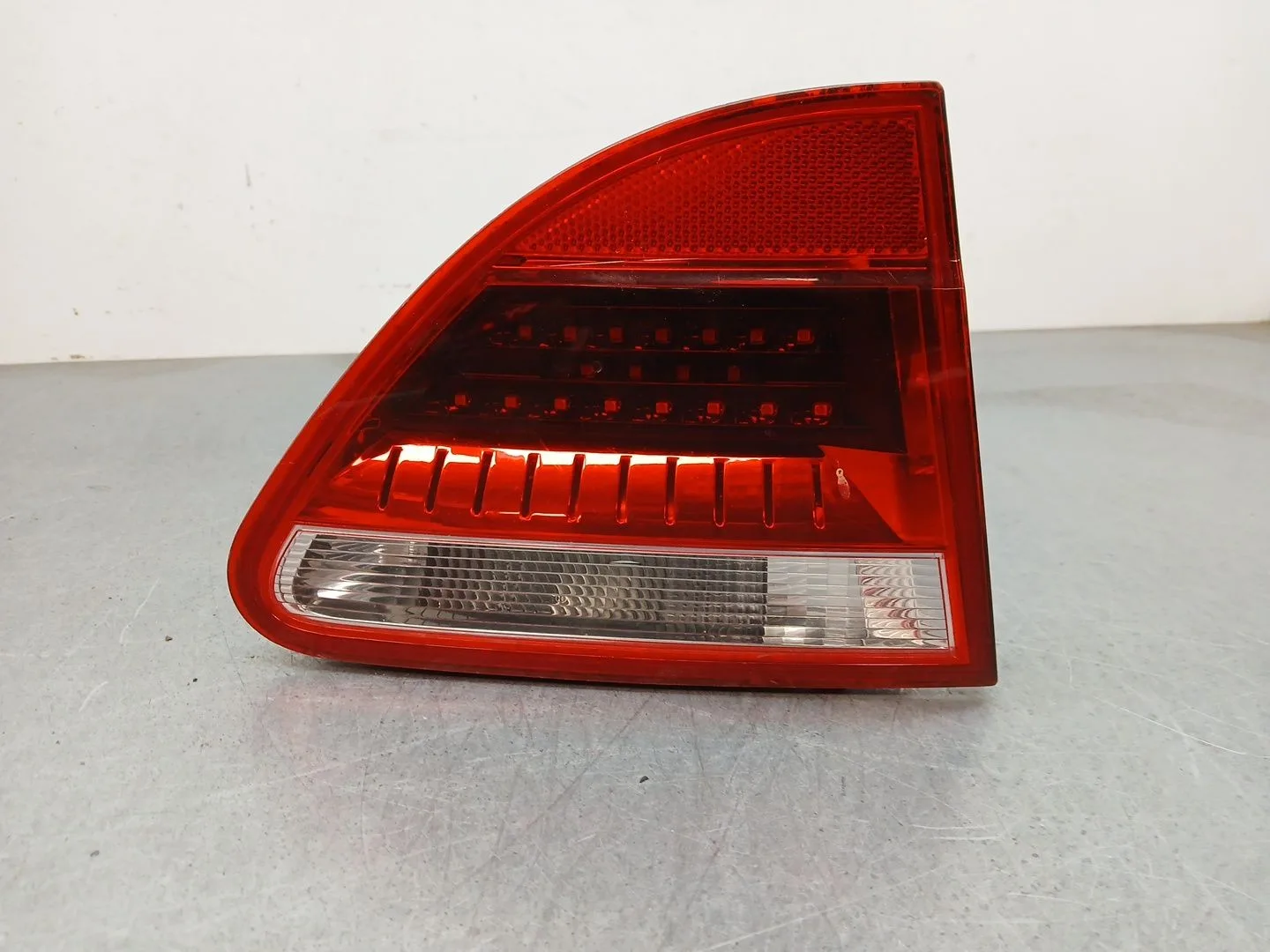 Piloto Trasero Izquierdo Interior para Seat Exeo (3R2)