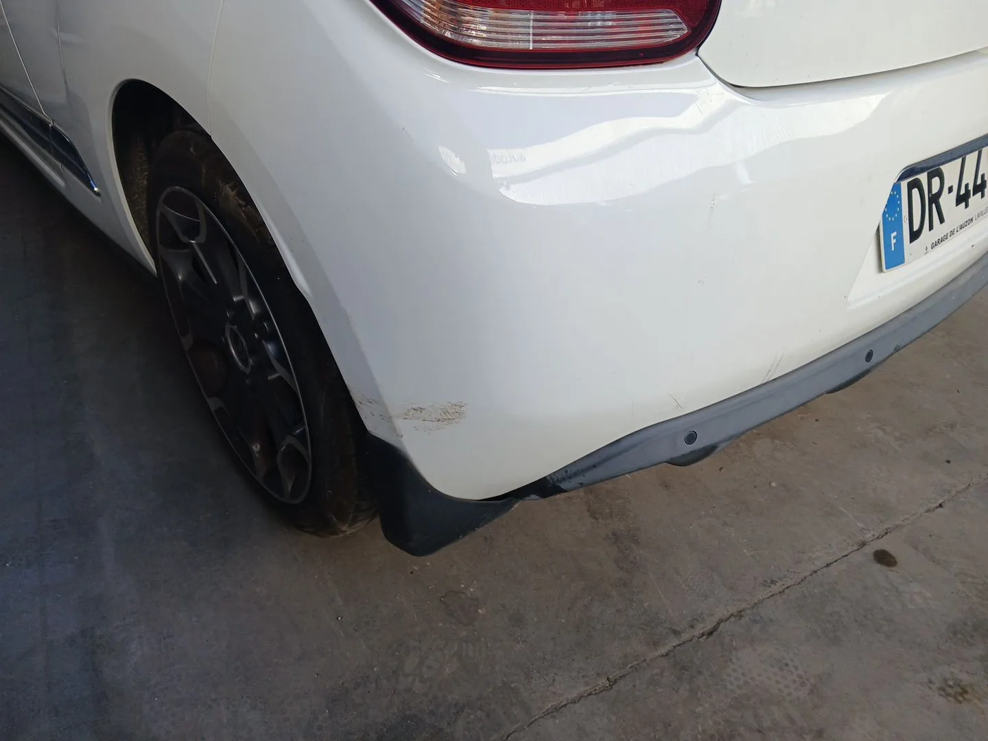 Paragolpes Trasero para Citroën Ds3 (Sa_)