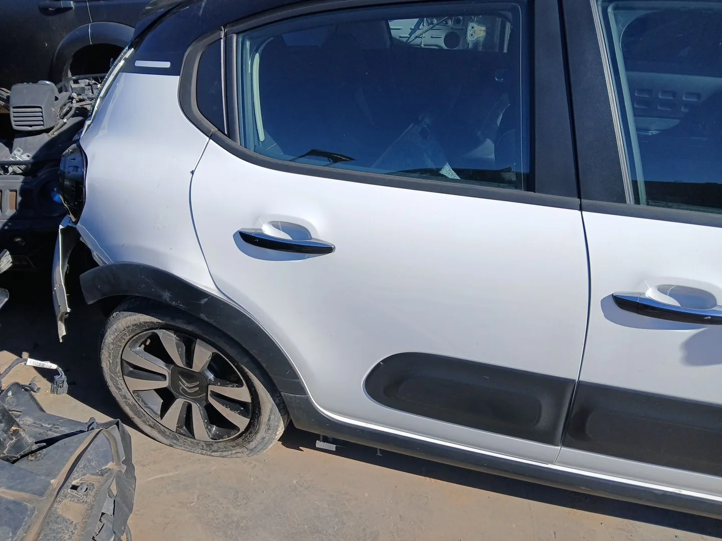 Puerta Trasera Derecha para Citroën C3 Iii (Sx)