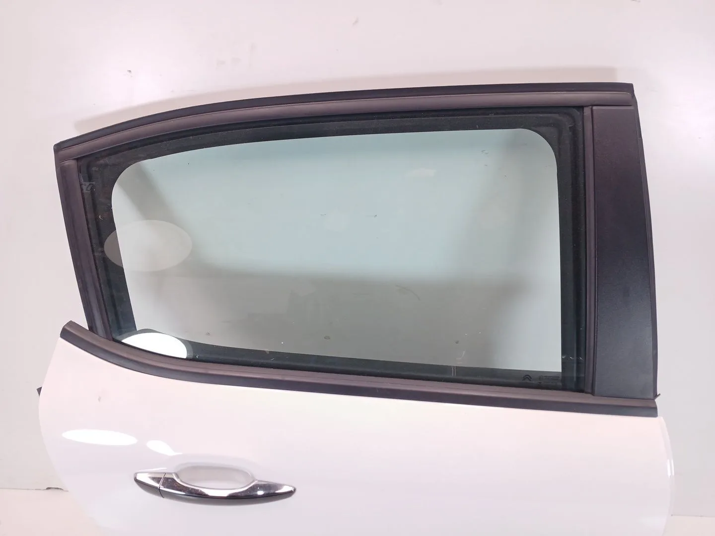 Puerta Trasera Derecha para Citroën C3 Iii (Sx)