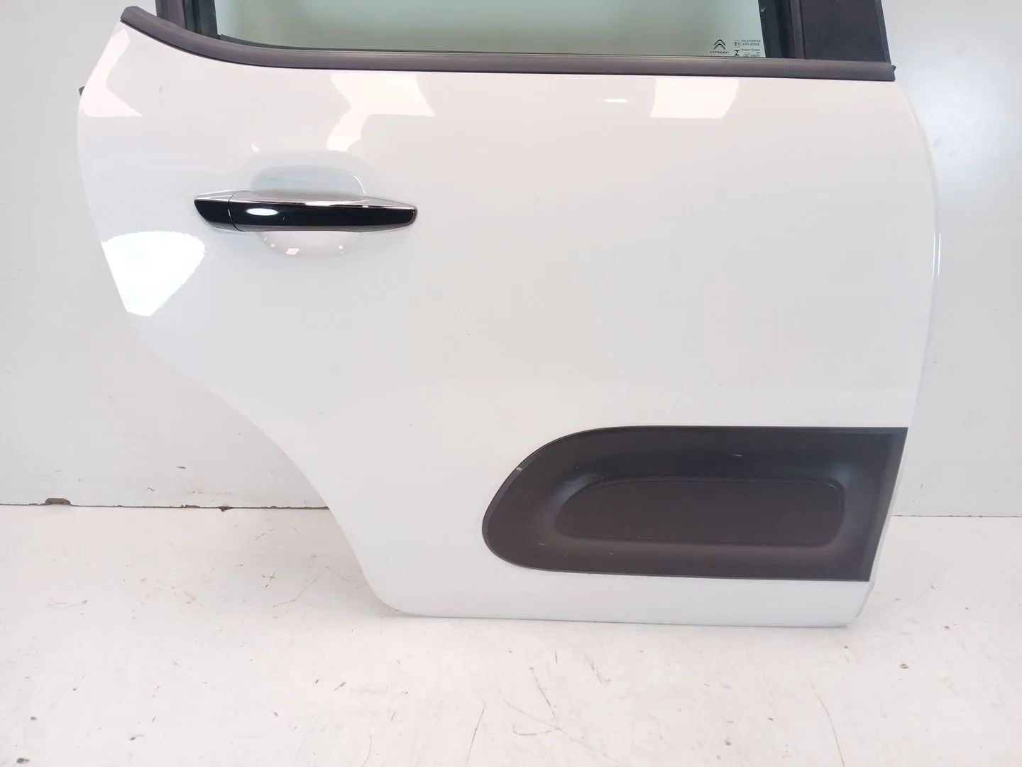 Puerta Trasera Derecha para Citroën C3 Iii (Sx)