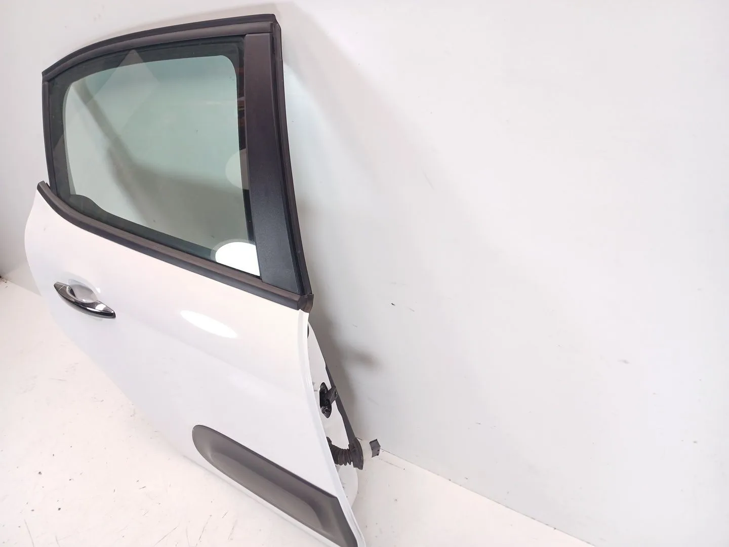 Puerta Trasera Derecha para Citroën C3 Iii (Sx)