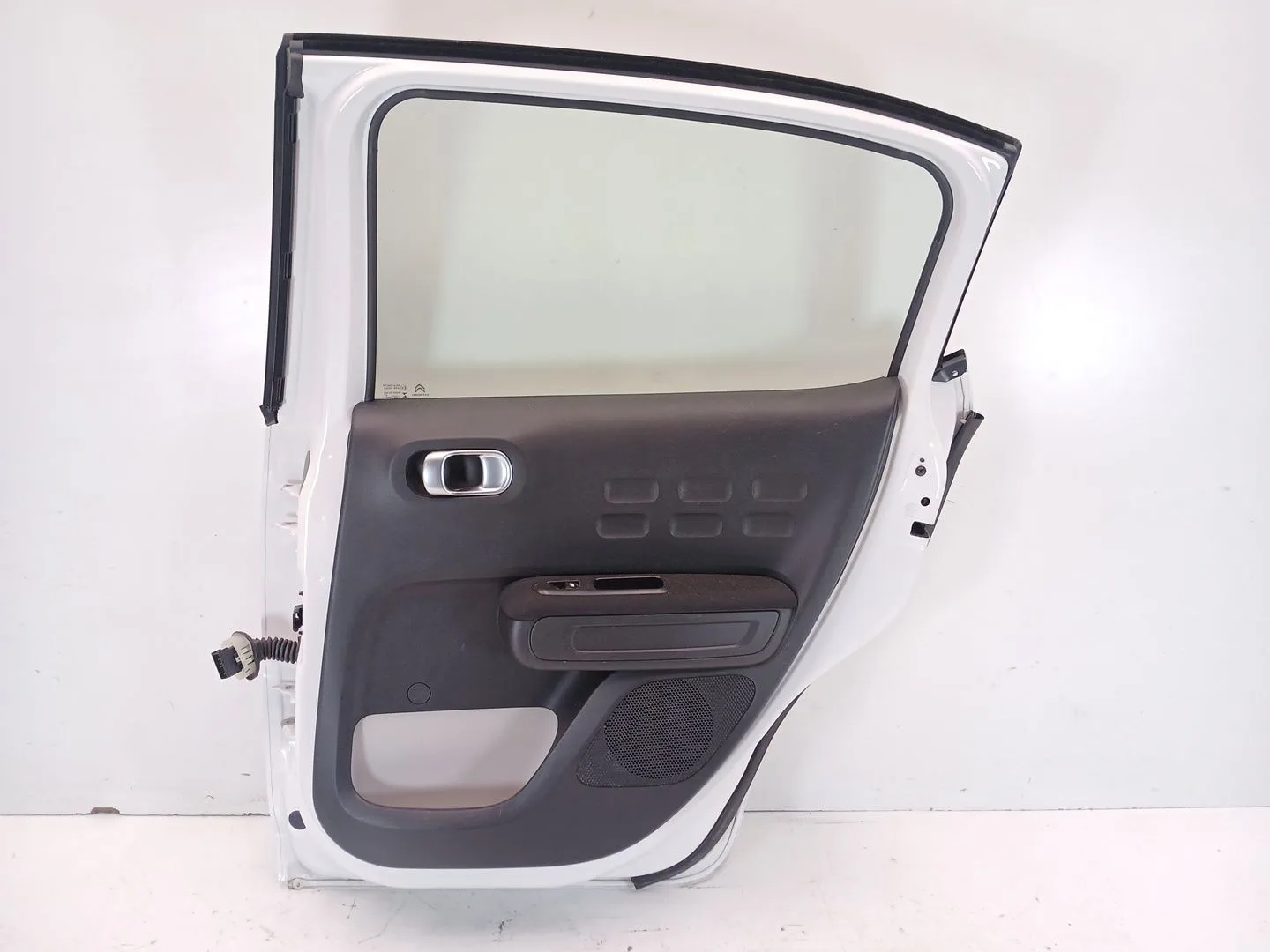 Puerta Trasera Derecha para Citroën C3 Iii (Sx)
