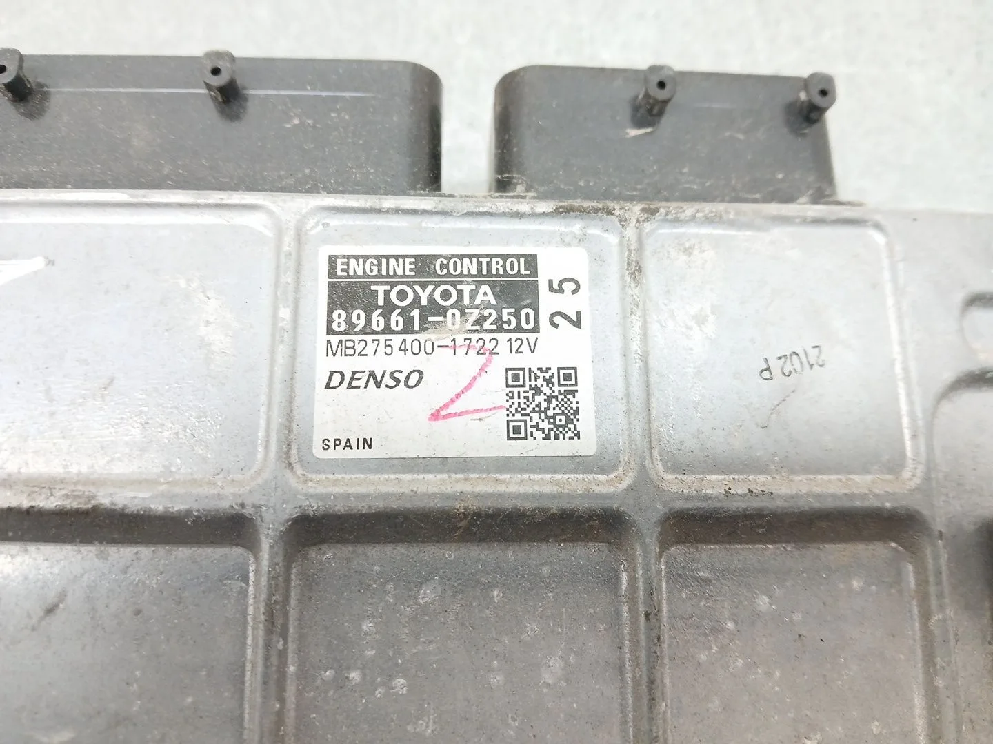 Centralita Motor Uce para Toyota Auris