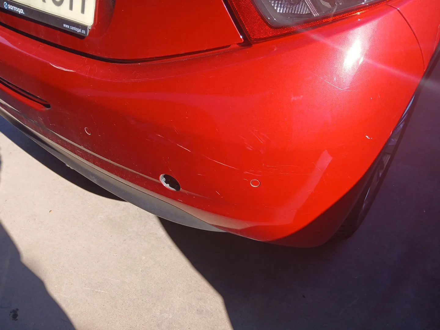 Paragolpes Trasero para Peugeot 208 I (Ca_, Cc_)