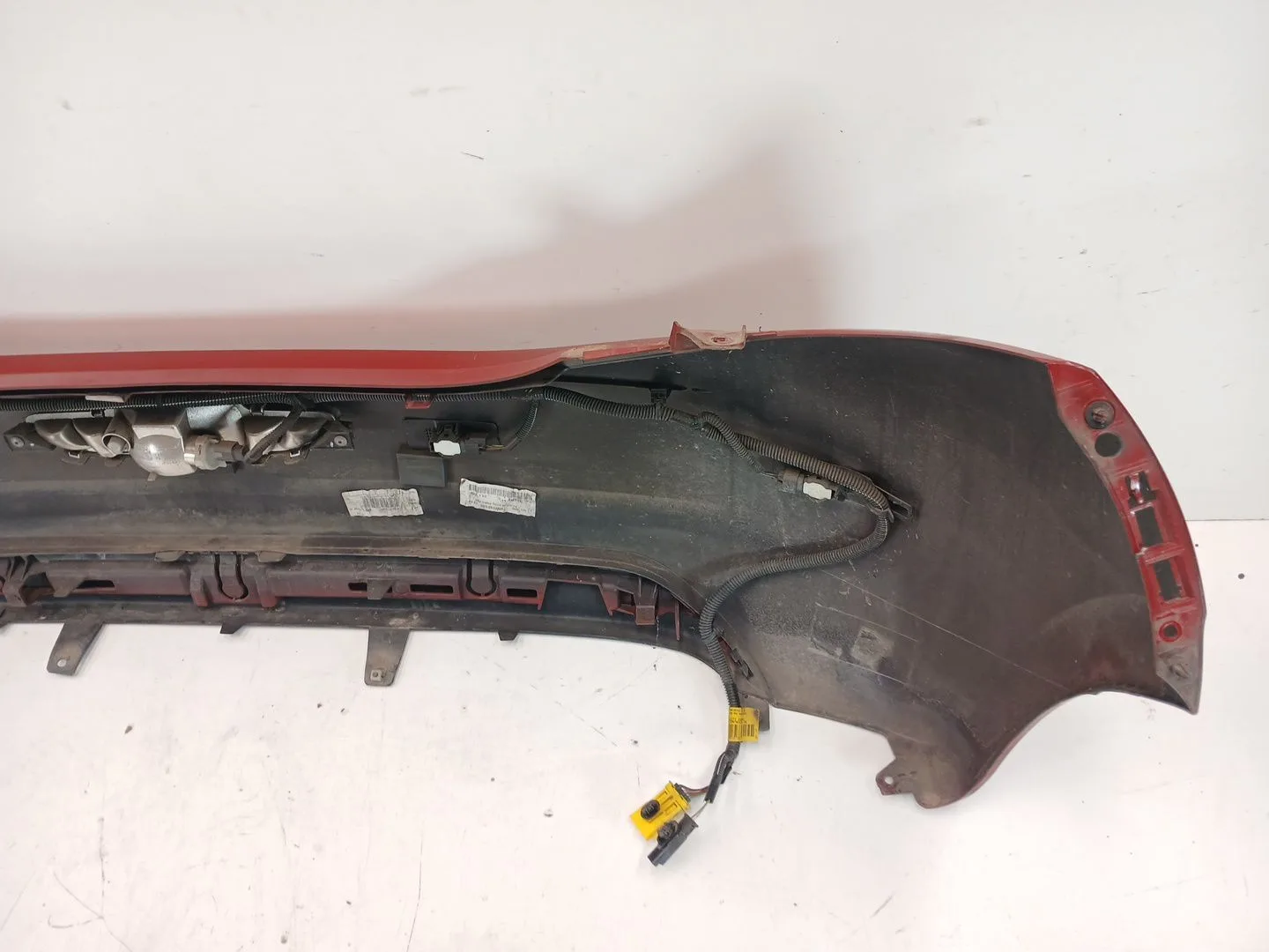 Paragolpes Trasero para Peugeot 208 I (Ca_, Cc_)