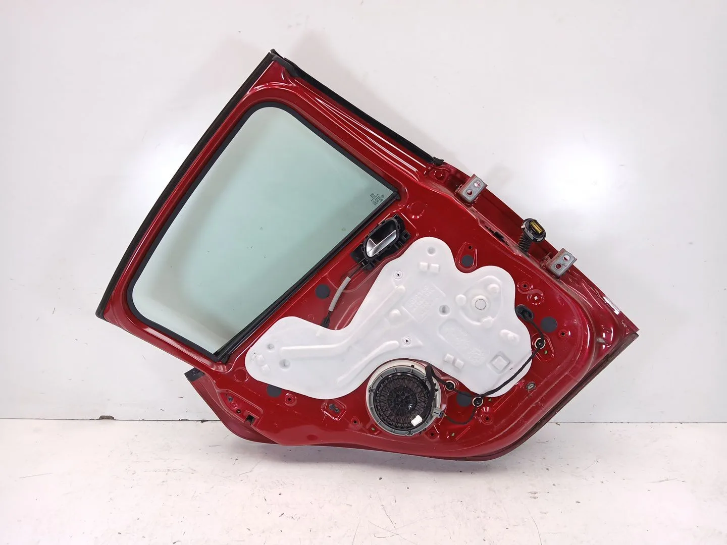 Puerta Trasera Izquierda para Peugeot 208 I (Ca_, Cc_)