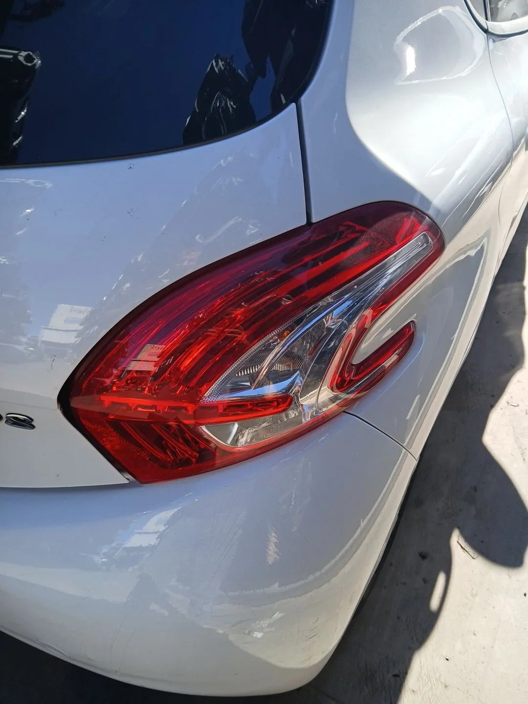 Piloto Trasero Derecho para Peugeot 208 I (Ca_, Cc_)