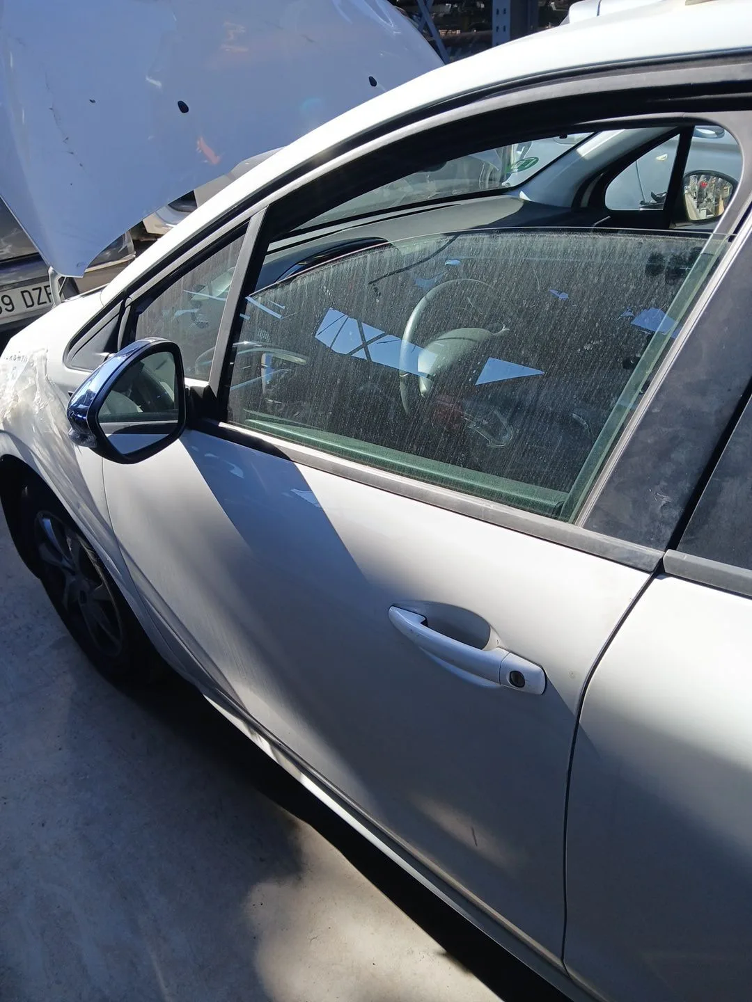 Puerta Delantera Izquierda para Peugeot 208 I (Ca_, Cc_)