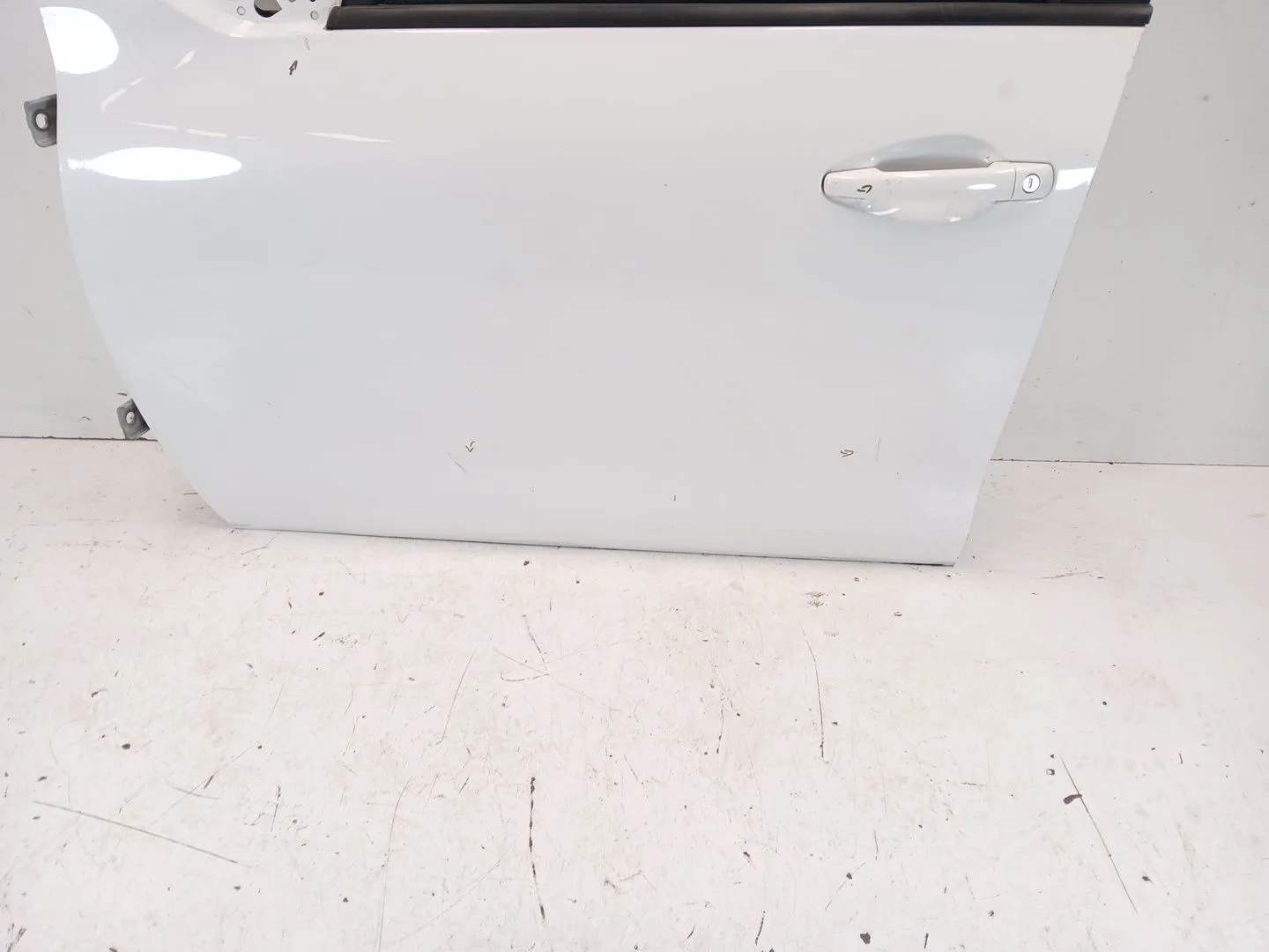 Puerta Delantera Izquierda para Peugeot 208 I (Ca_, Cc_)