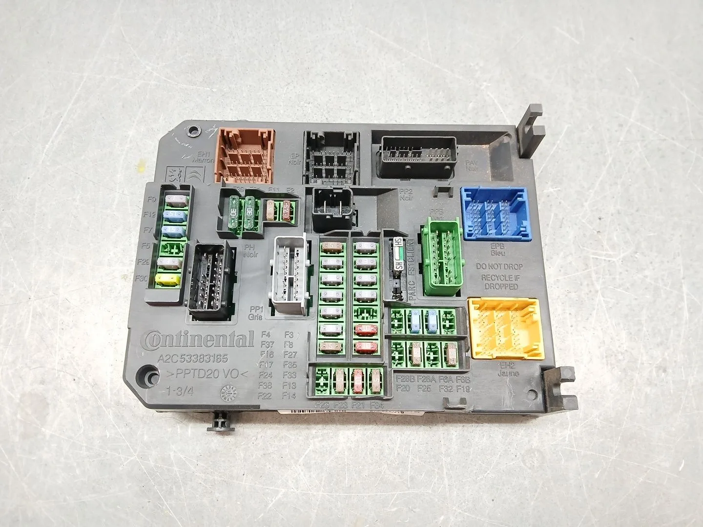 Caja Reles / Fusibles para Peugeot 508 Sw I (8E_)