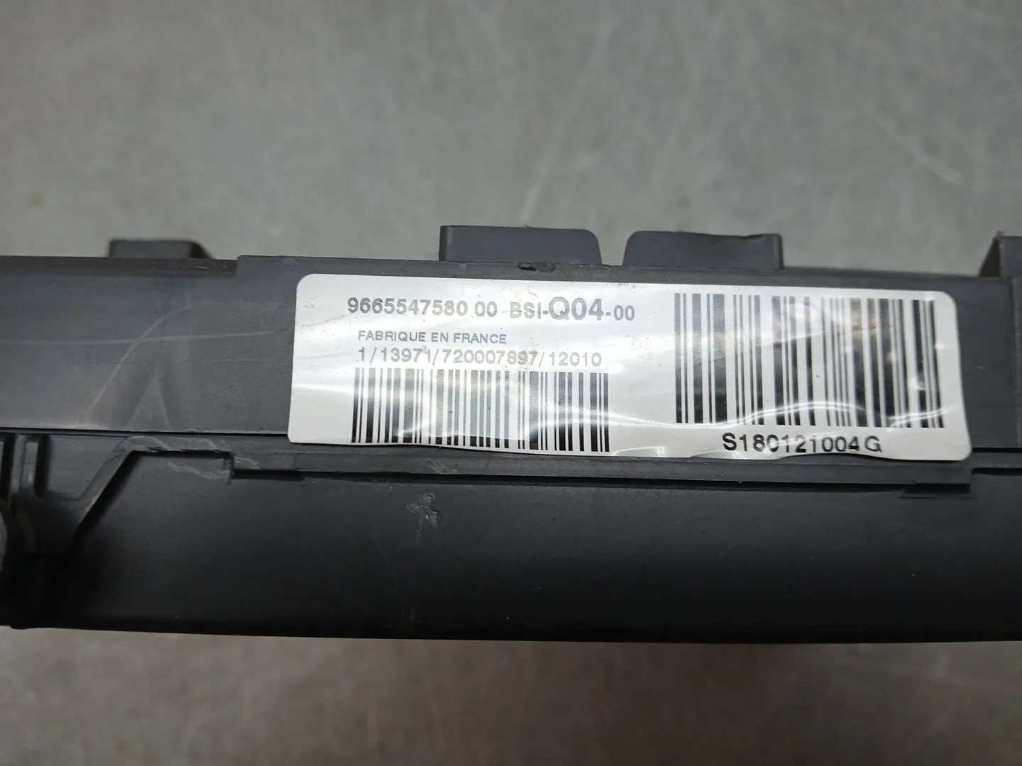 Caja Reles / Fusibles para Peugeot 508 Sw I (8E_)
