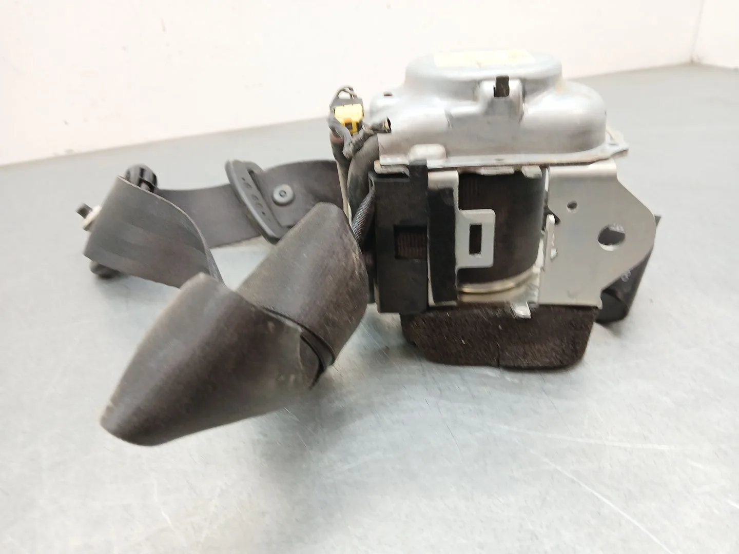 Cinturon Seguridad Trasero Izquierdo para Ford Fiesta Vii (Hj, Hf)