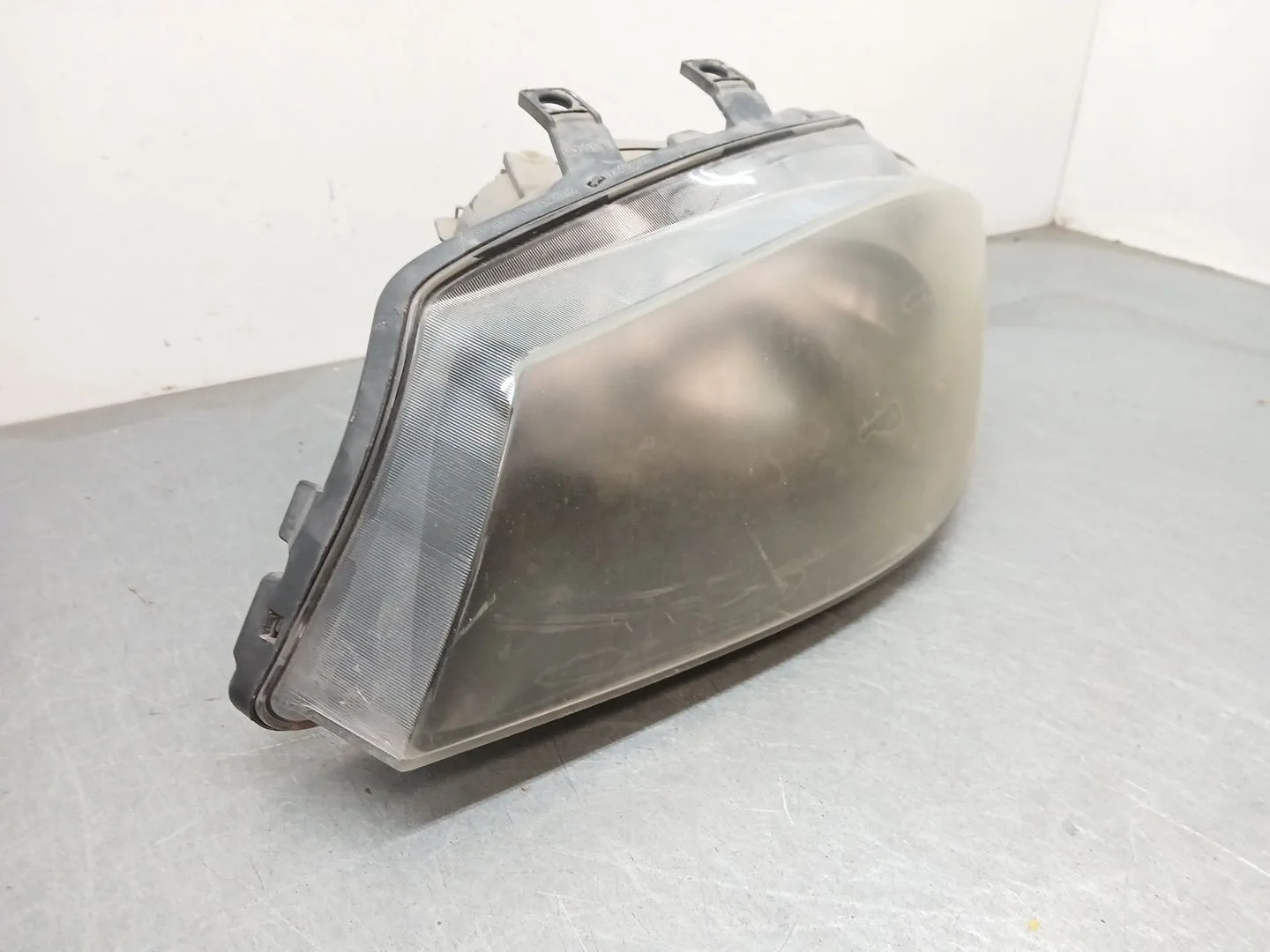Faro Izquierdo para Seat Ibiza Iii (6L1)