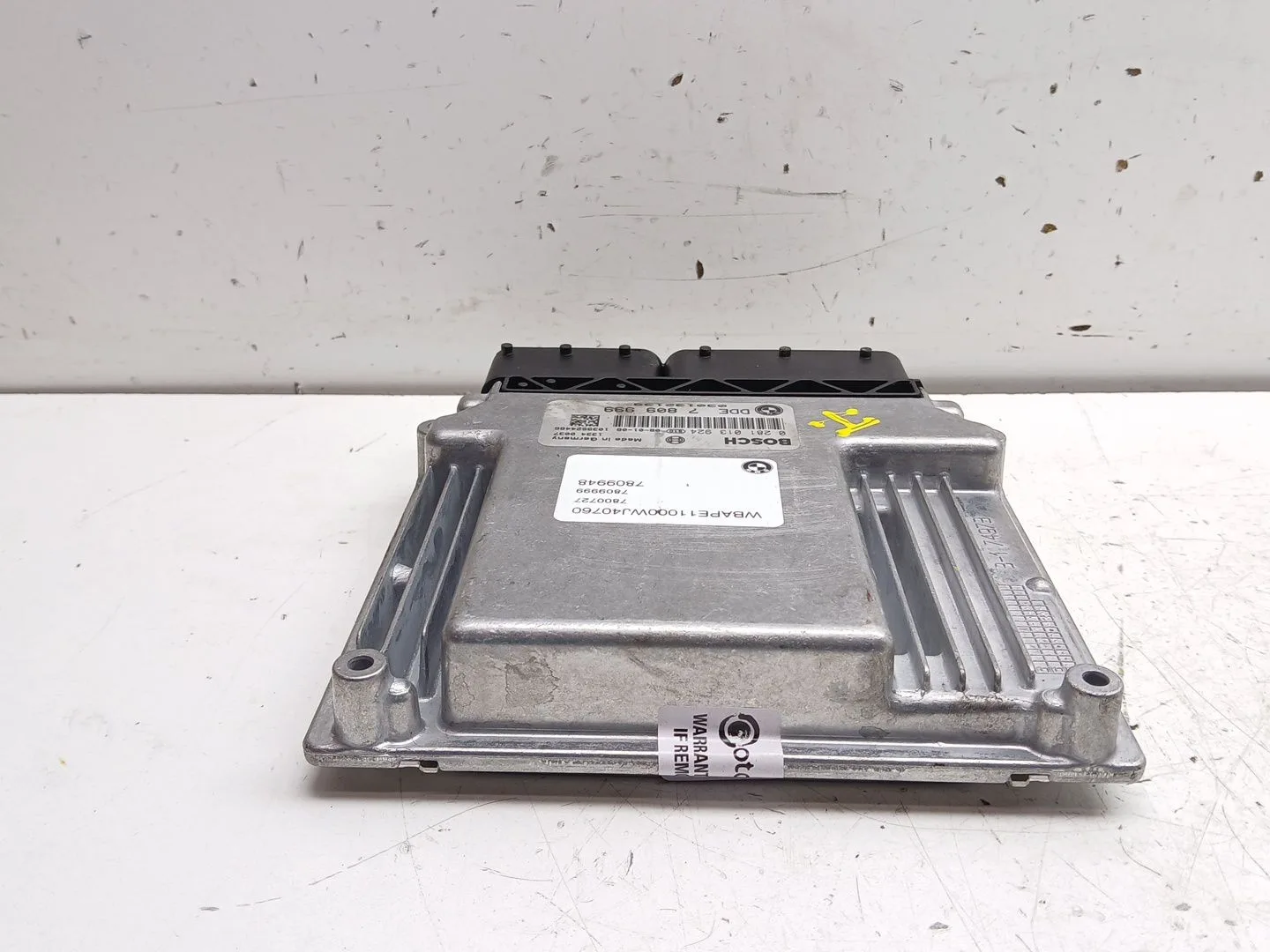 Centralita Motor Uce para Bmw X3 (E83)
