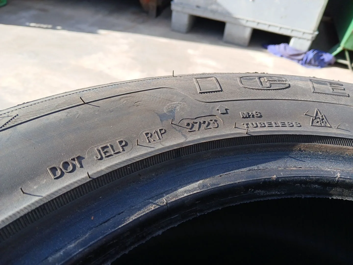 Neumatico para Bmw X3 (E83)
