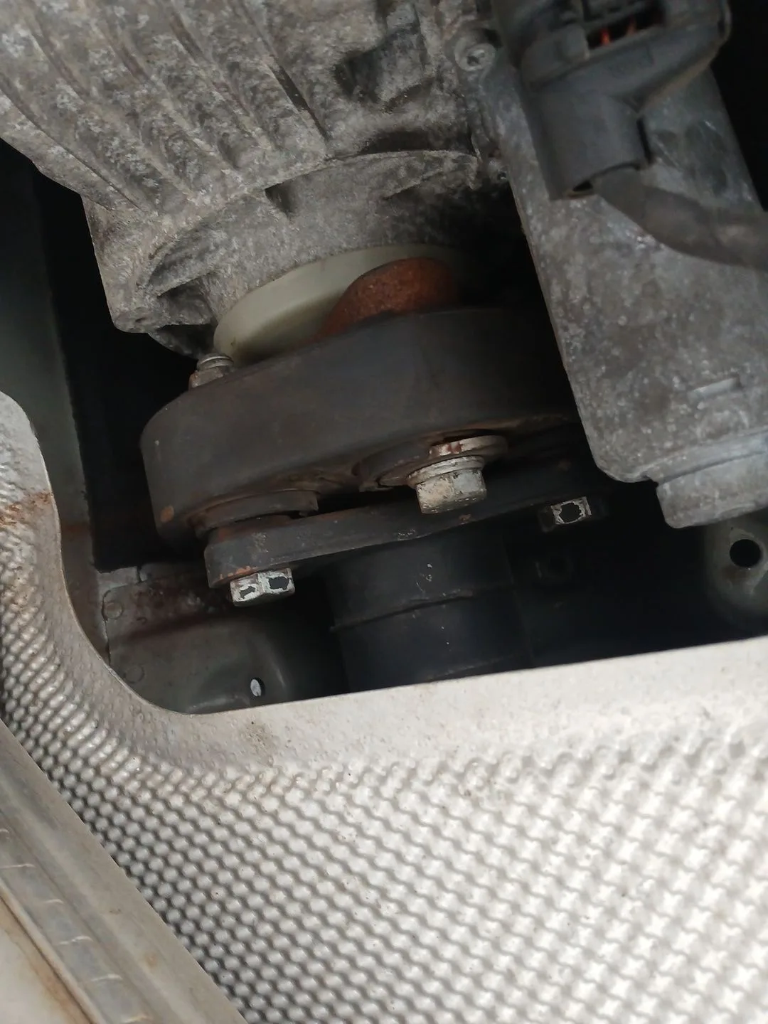 Transmision Central para Bmw X3 (E83)