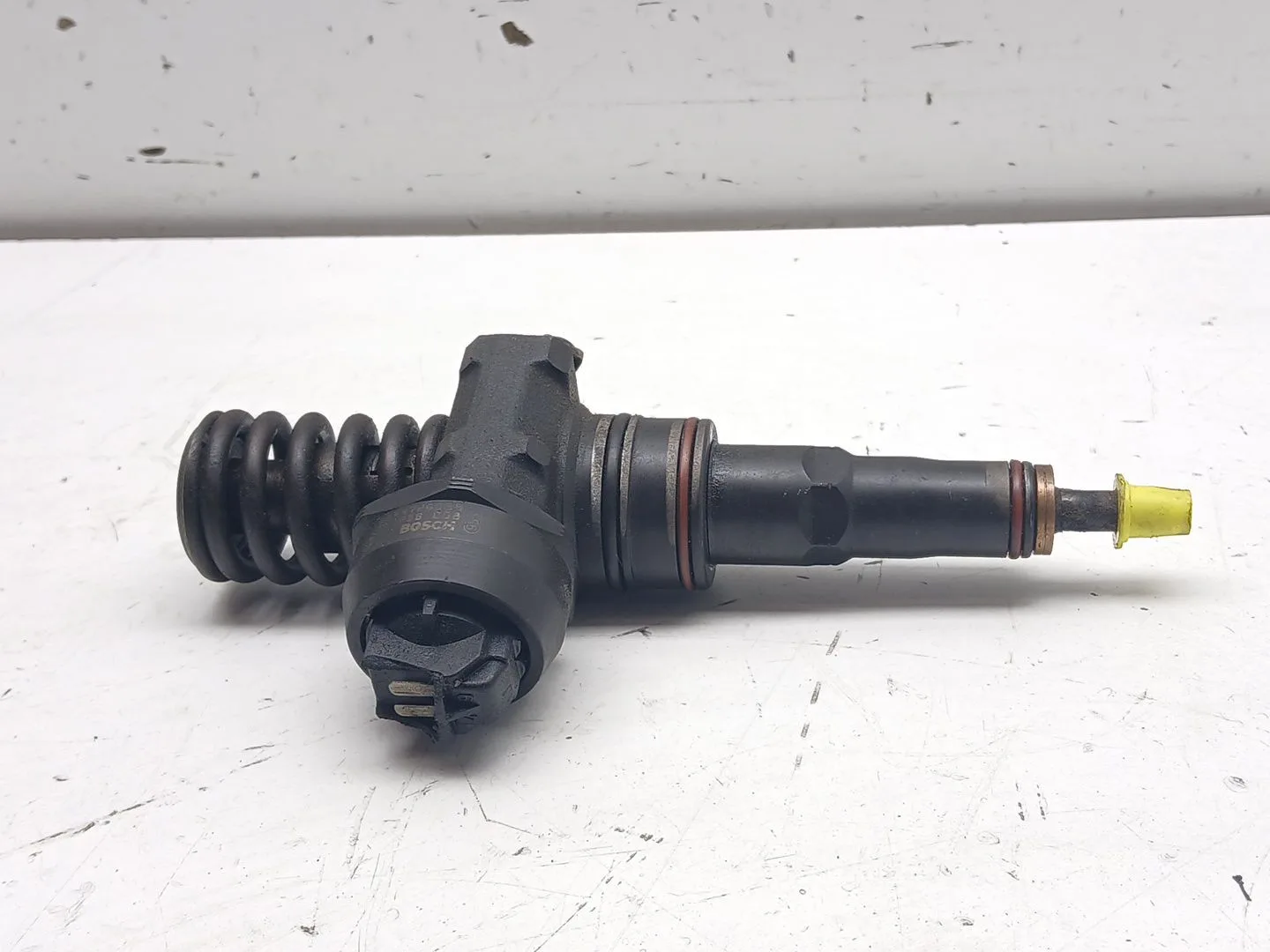 Inyector para Volkswagen Passat Berlina (3B3)
