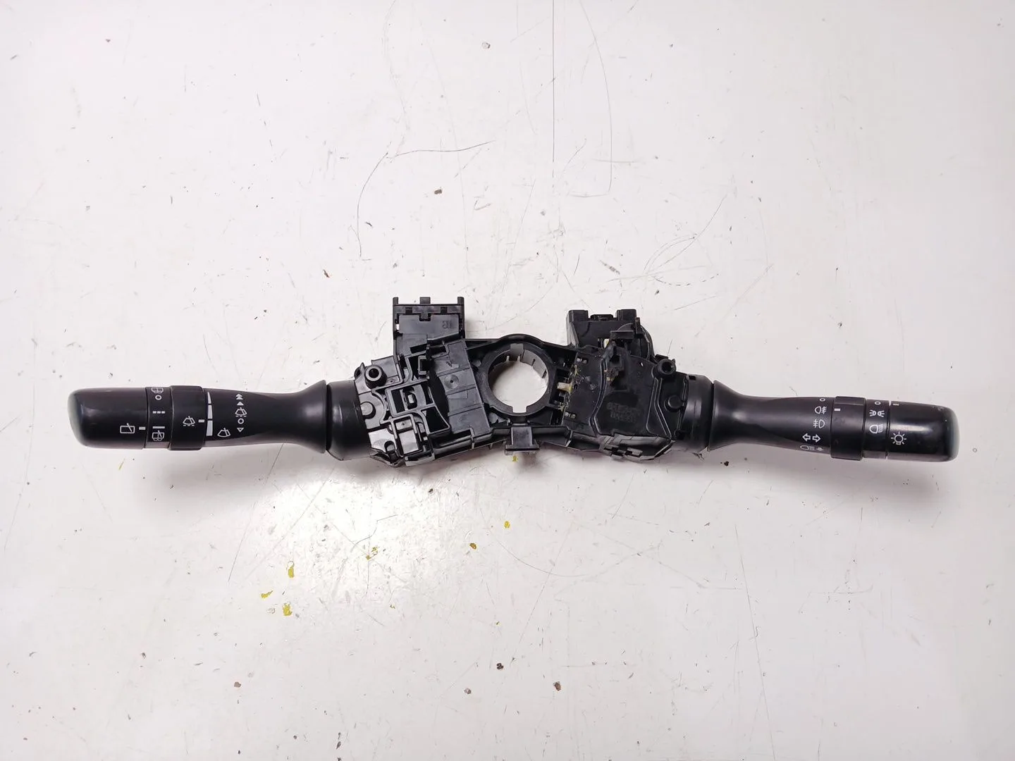 Mando Multifuncion para Toyota Auris (_E15_)