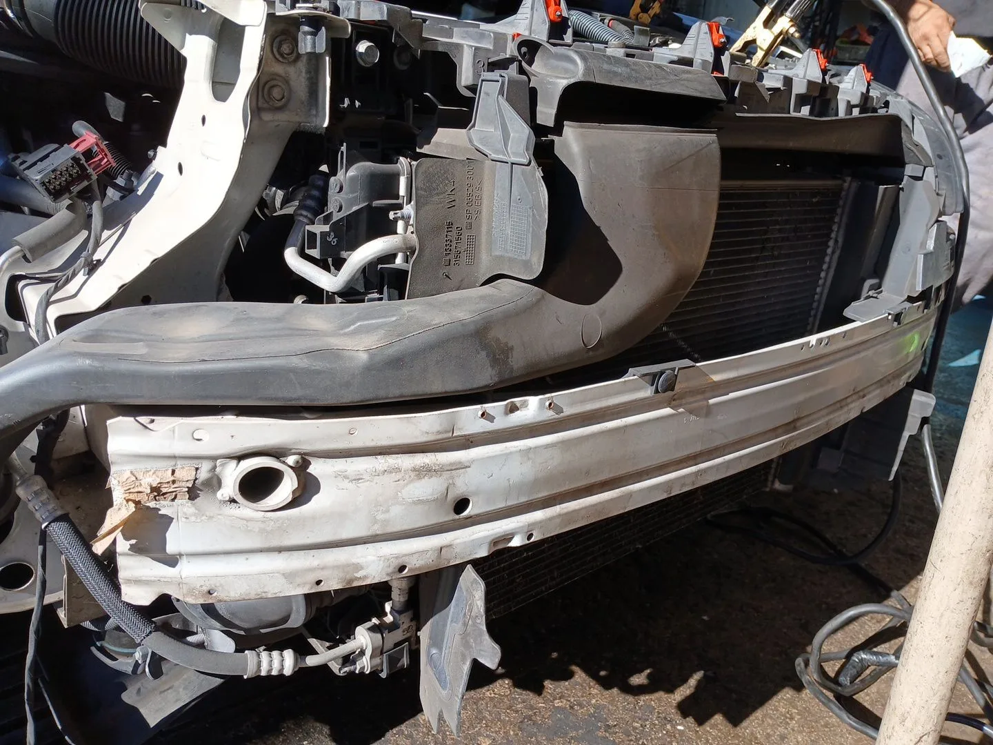 Refuerzo Paragolpes Delantero para Opel Astra J Gtc