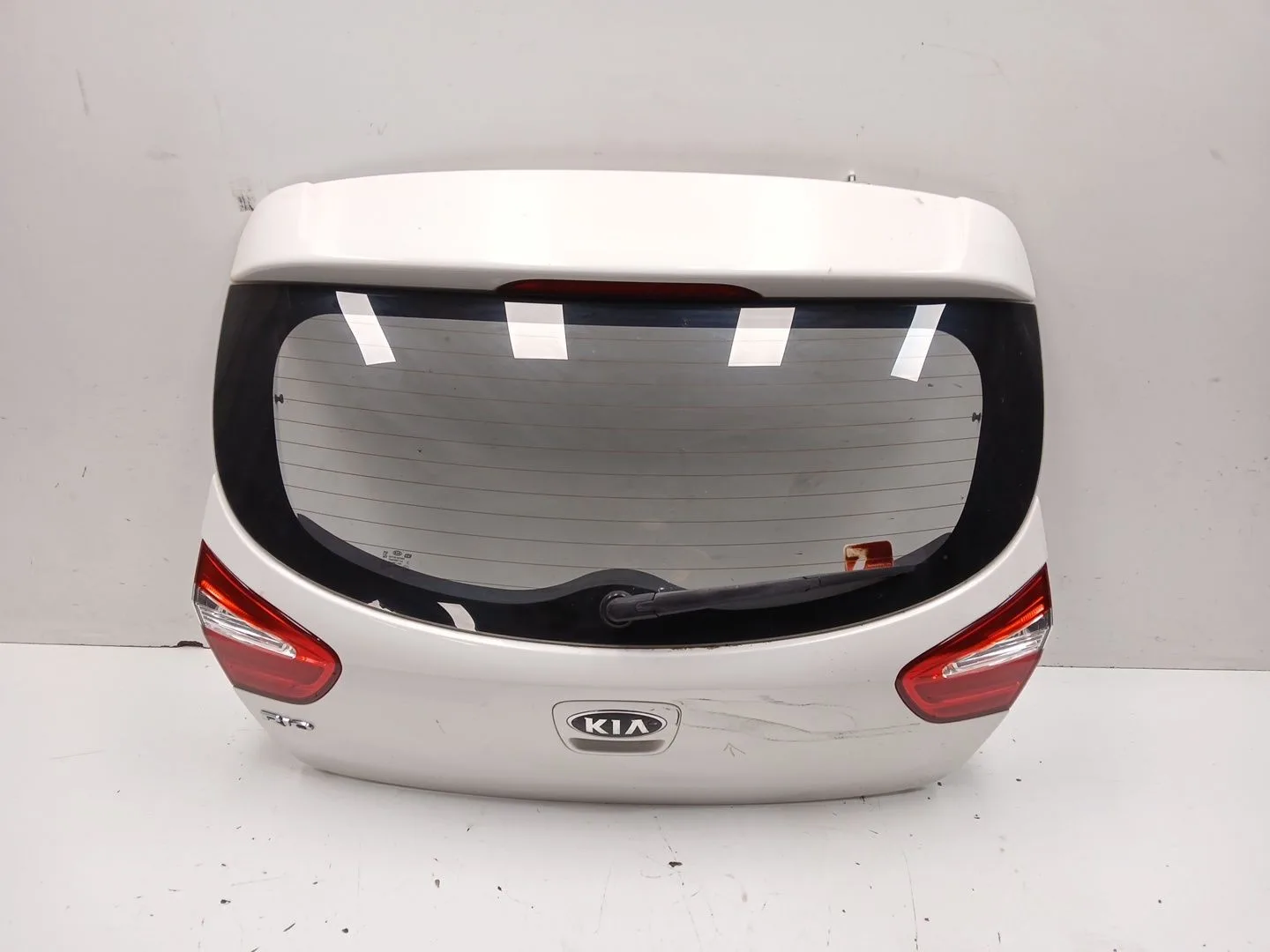 Porton Trasero para Kia Rio Iii (Ub)