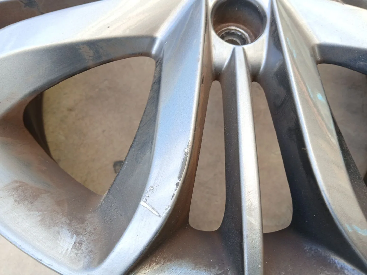 Llanta para Hyundai Ix35 (Lm, El, Elh)