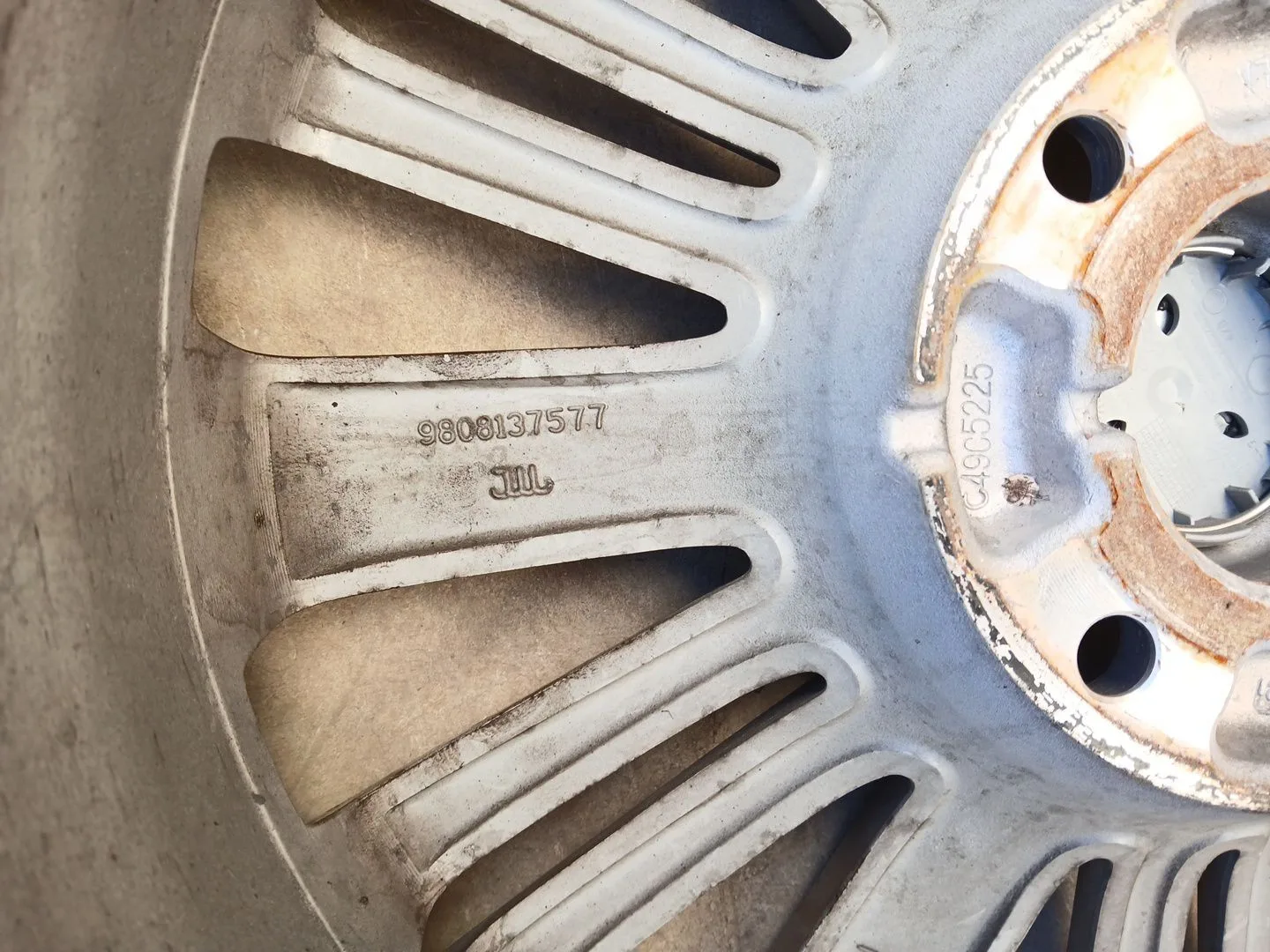Llanta para Peugeot 208 I (Ca_, Cc_)