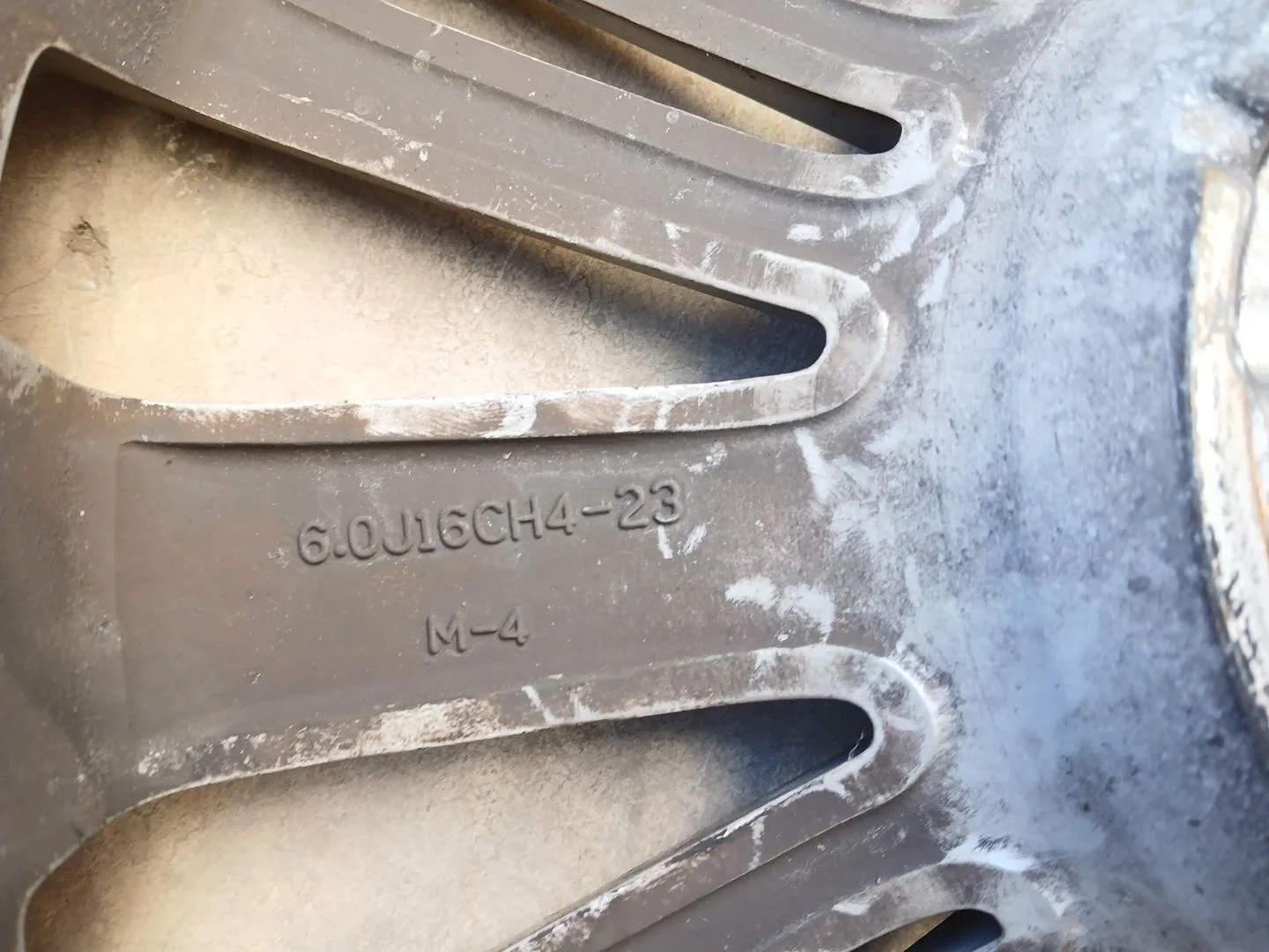 Llanta para Peugeot 208 I (Ca_, Cc_)