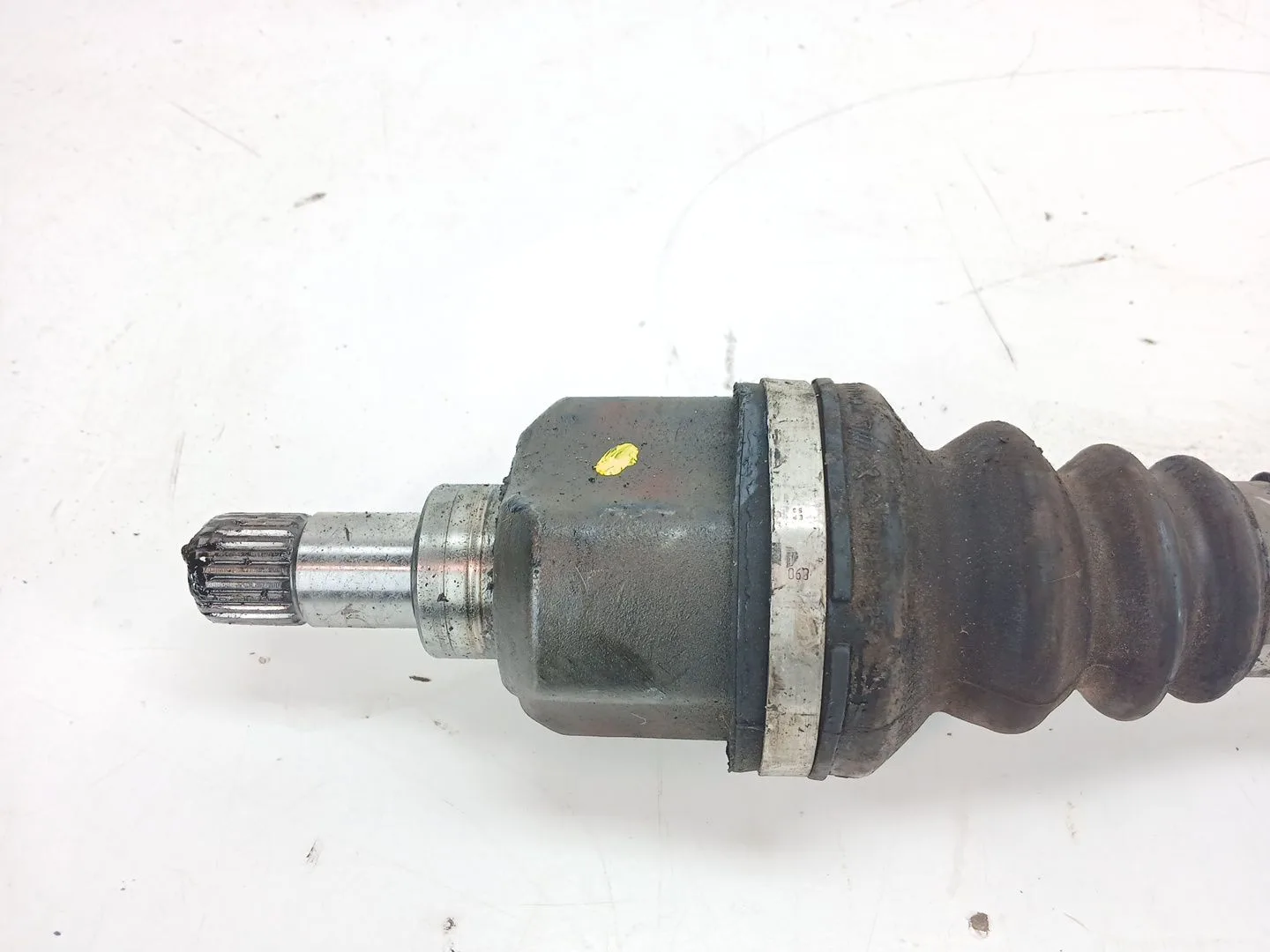 Transmision Delantera Izquierda para Peugeot 3008