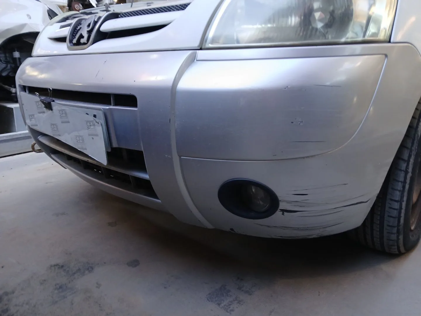 Paragolpes Delantero para Peugeot Partner Monospace (5_, G_)