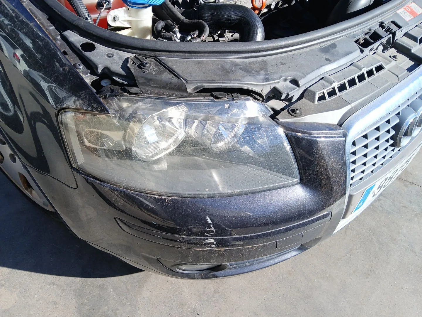 Faro Derecho para Audi A3 (8P1)