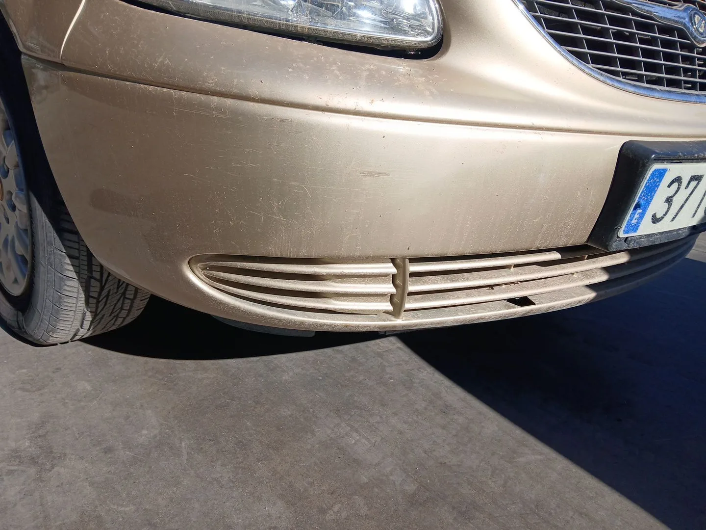 Paragolpes Delantero para Chrysler Voyager Iv (Rg, Rs)