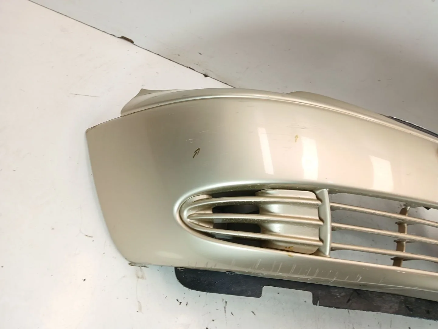 Paragolpes Delantero para Chrysler Voyager Iv (Rg, Rs)