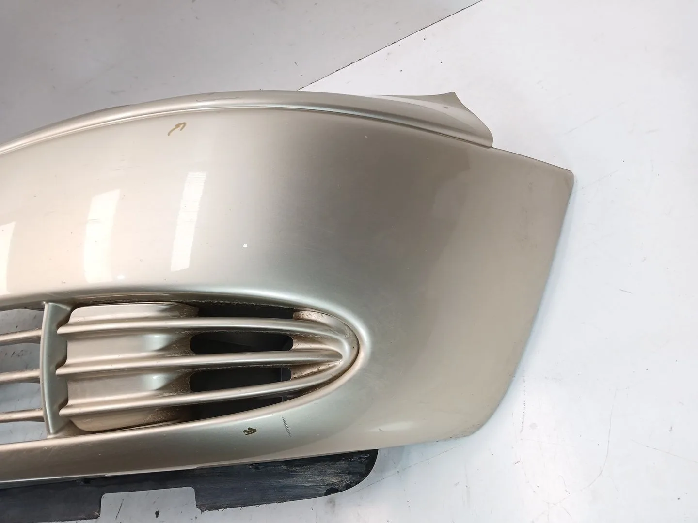Paragolpes Delantero para Chrysler Voyager Iv (Rg, Rs)
