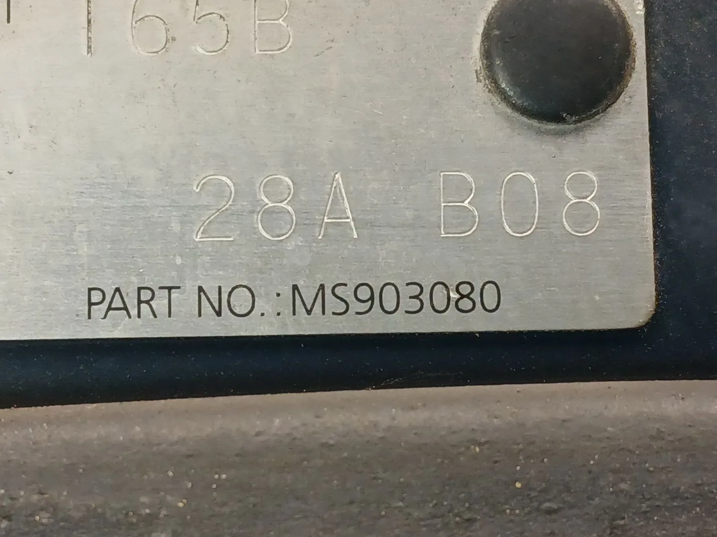 Capot para Mitsubishi Grandis (Na_W)