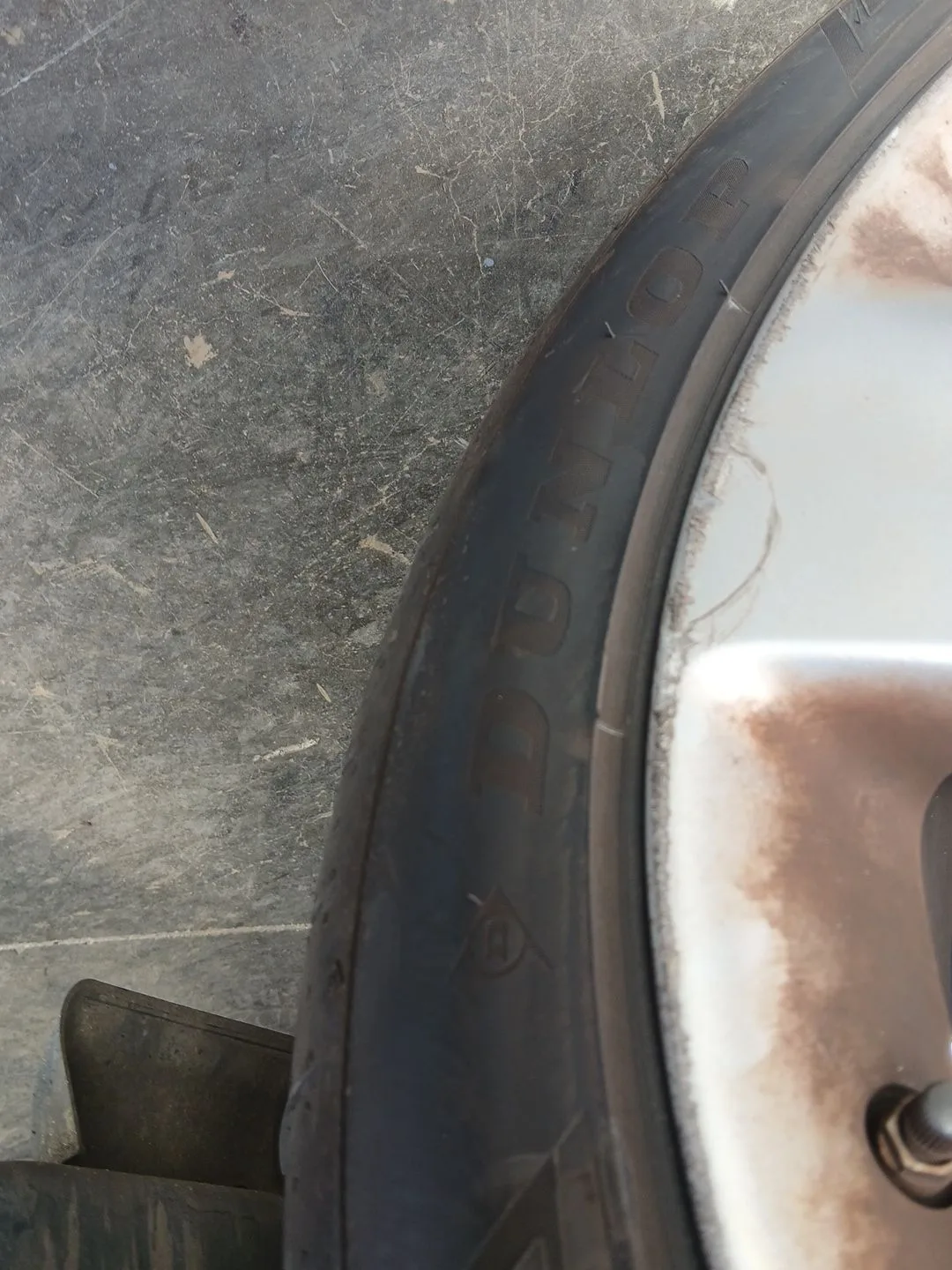 Neumatico para Infiniti Qx70