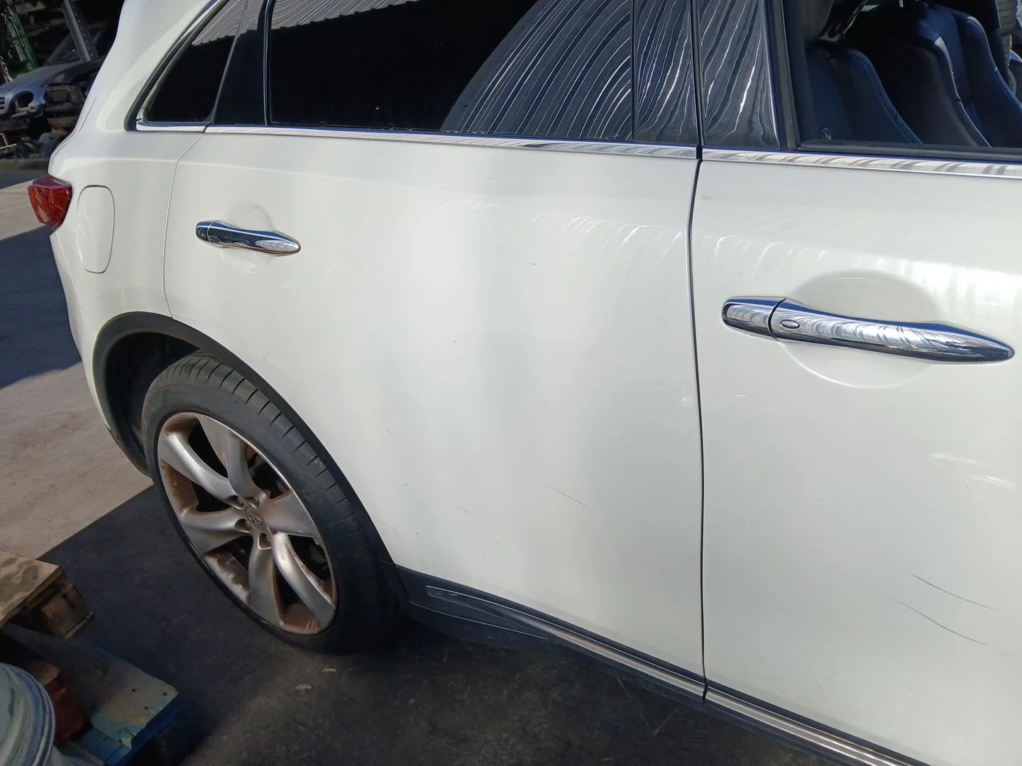 Puerta Trasera Derecha para Infiniti Qx70