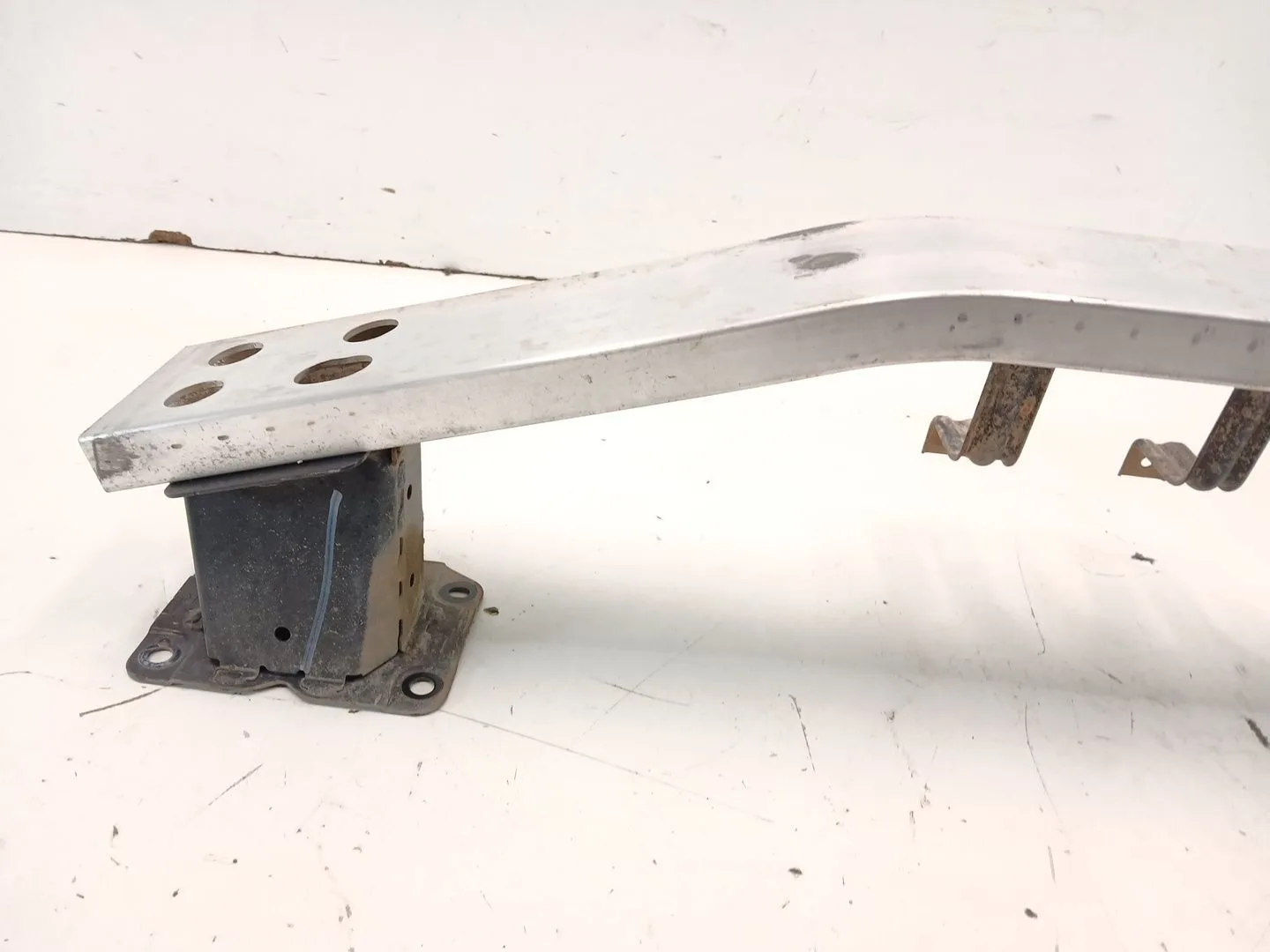 Refuerzo Paragolpes Trasero para Infiniti Qx70