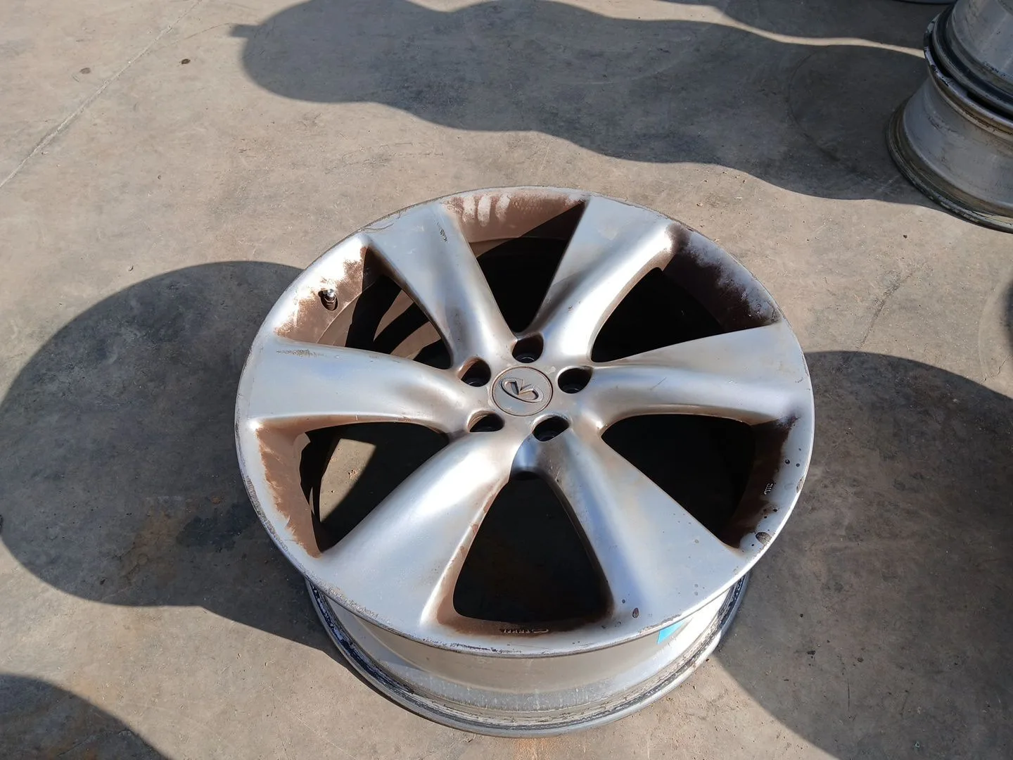 Llanta para Infiniti Qx70
