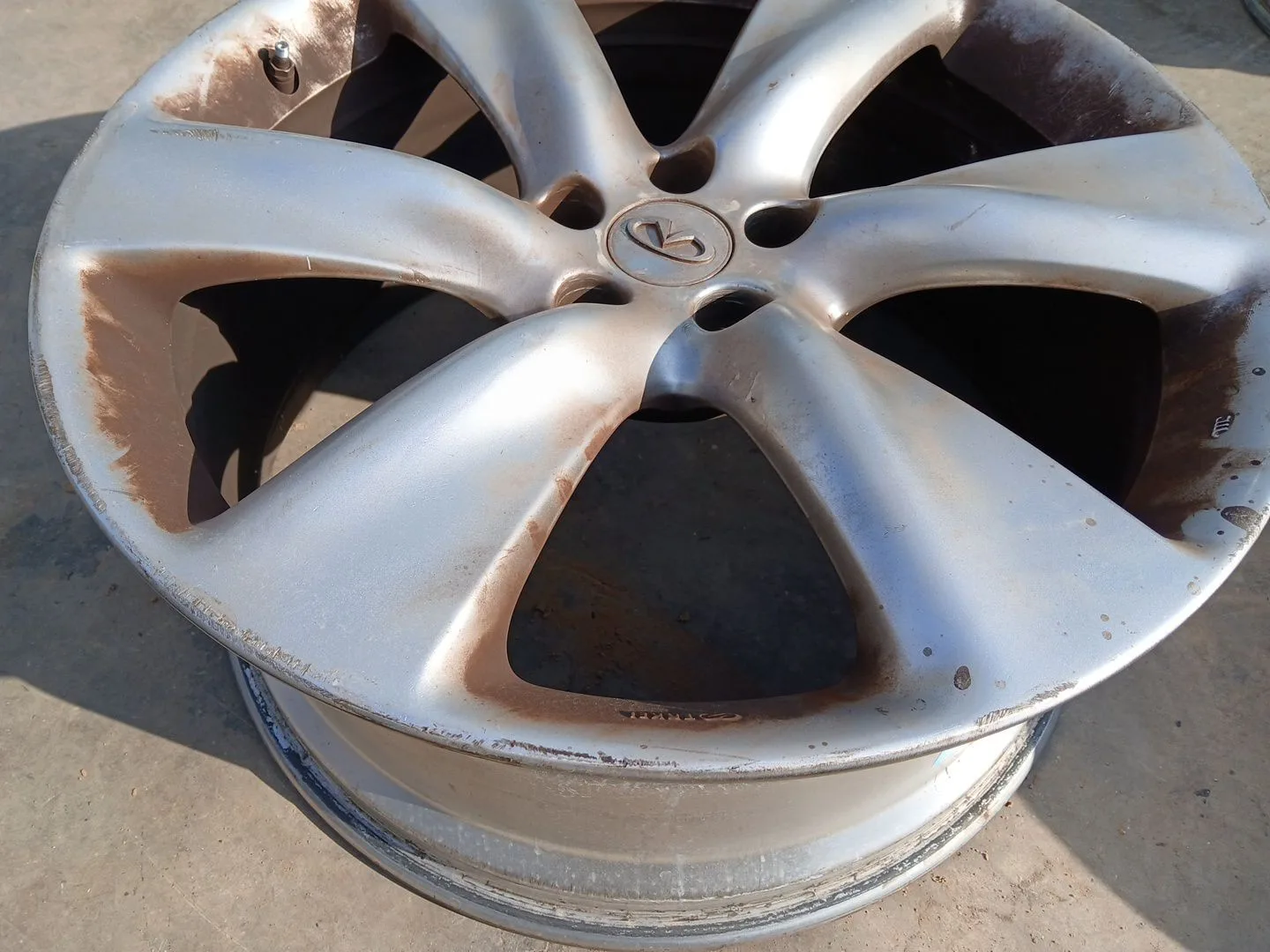 Llanta para Infiniti Qx70