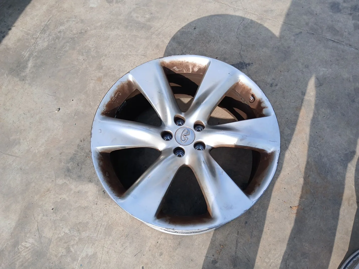 Llanta para Infiniti Qx70