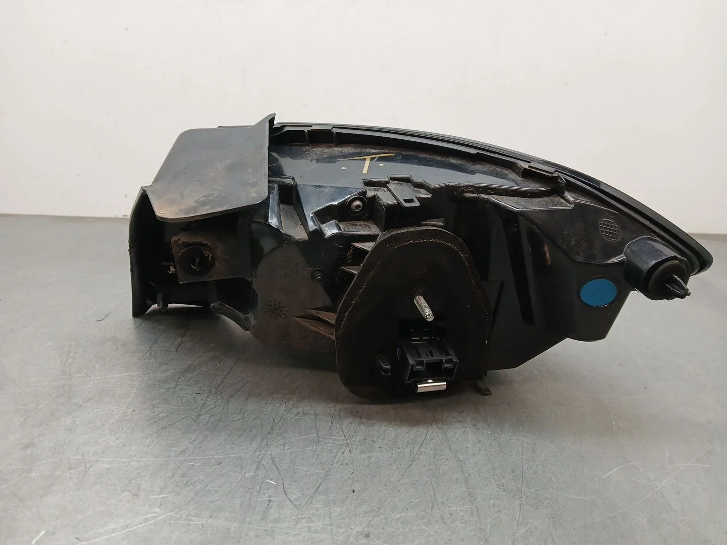 Piloto Trasero Izquierdo para Peugeot 208 Ii (Ub_, Up_, Uw_, Uj_)