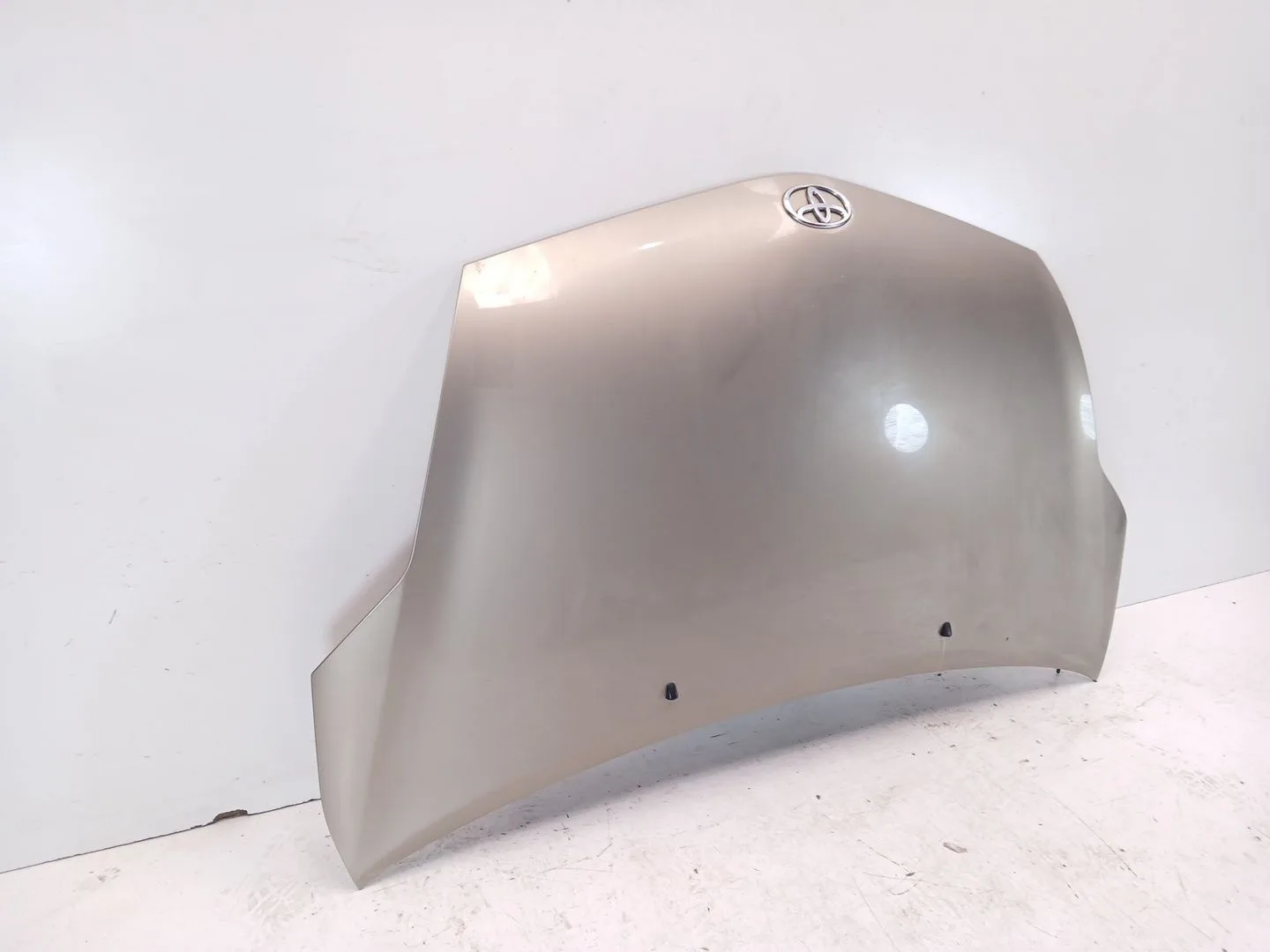Capot para Toyota Prius Liftback (_W2_)